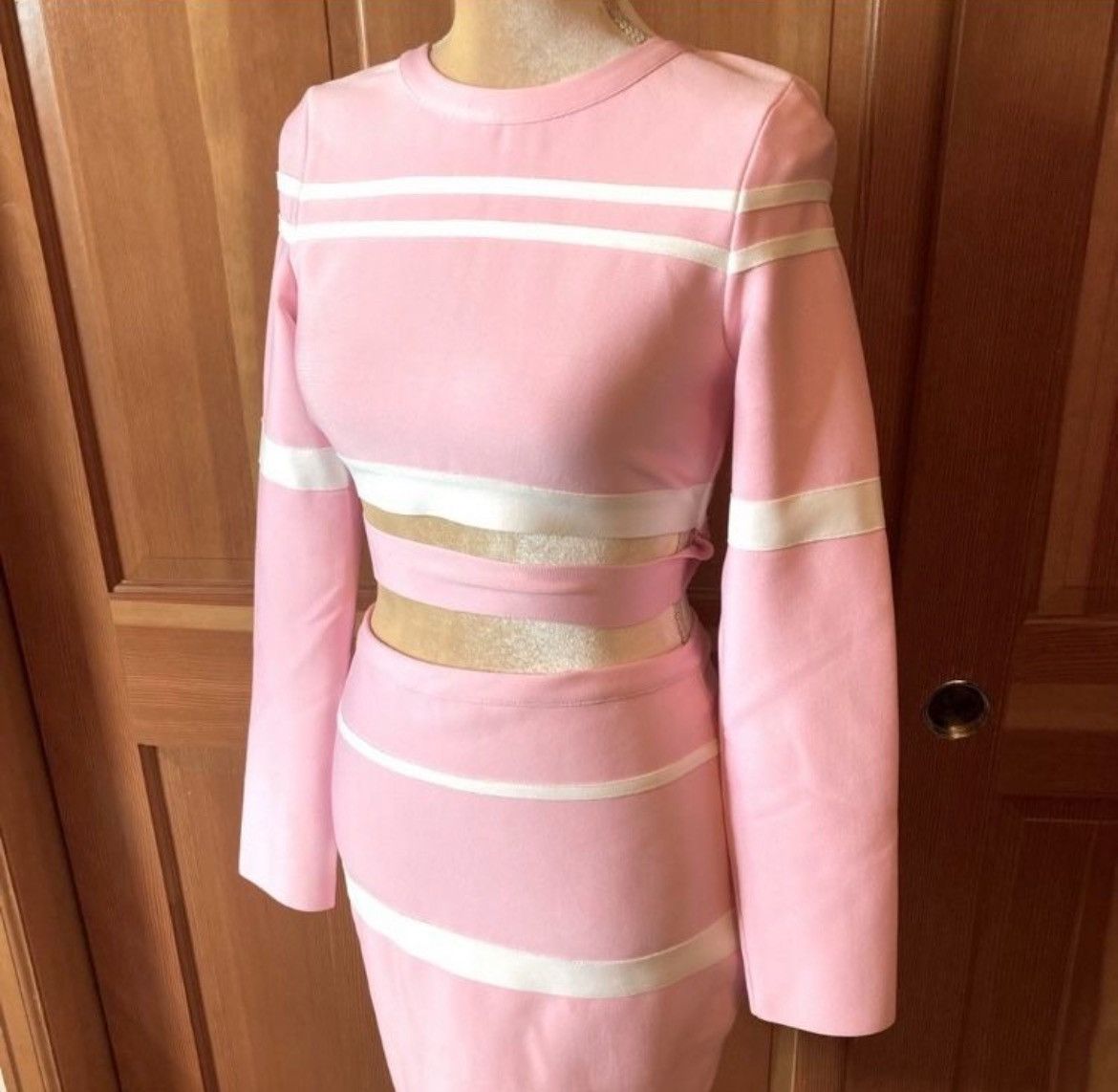 Designer × Other NWT, Lavishly Paris Women’s Pretty Pink Skirt Suit Set Size M / US 6-8 / IT 42-44 - 2 Thumbnail