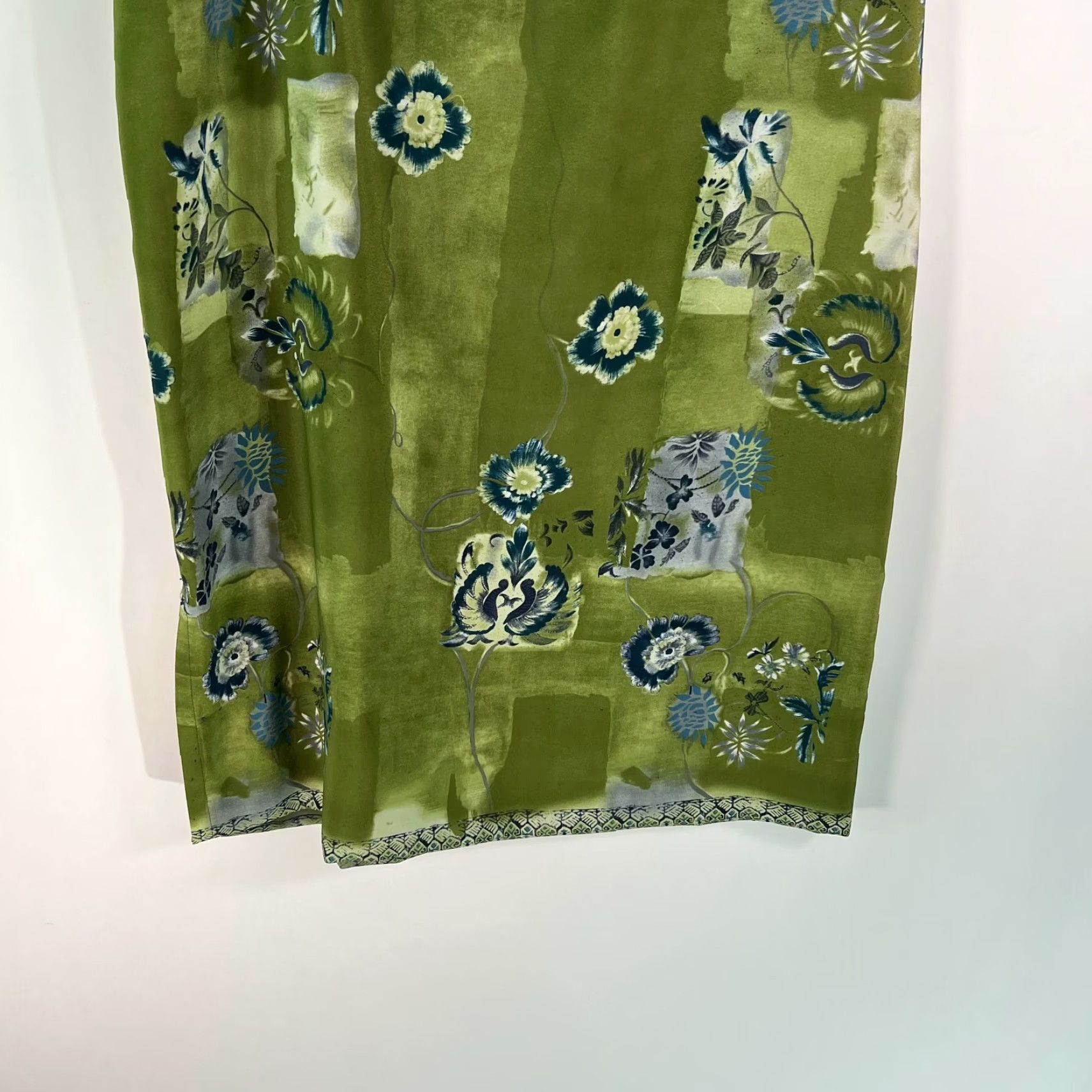 Vintage Tribal Womens Skirt Sz 16 Green Floral Flat Front Side Zipper Straight & Pencil Size 38" / US 16 / IT 52 - 4 Thumbnail