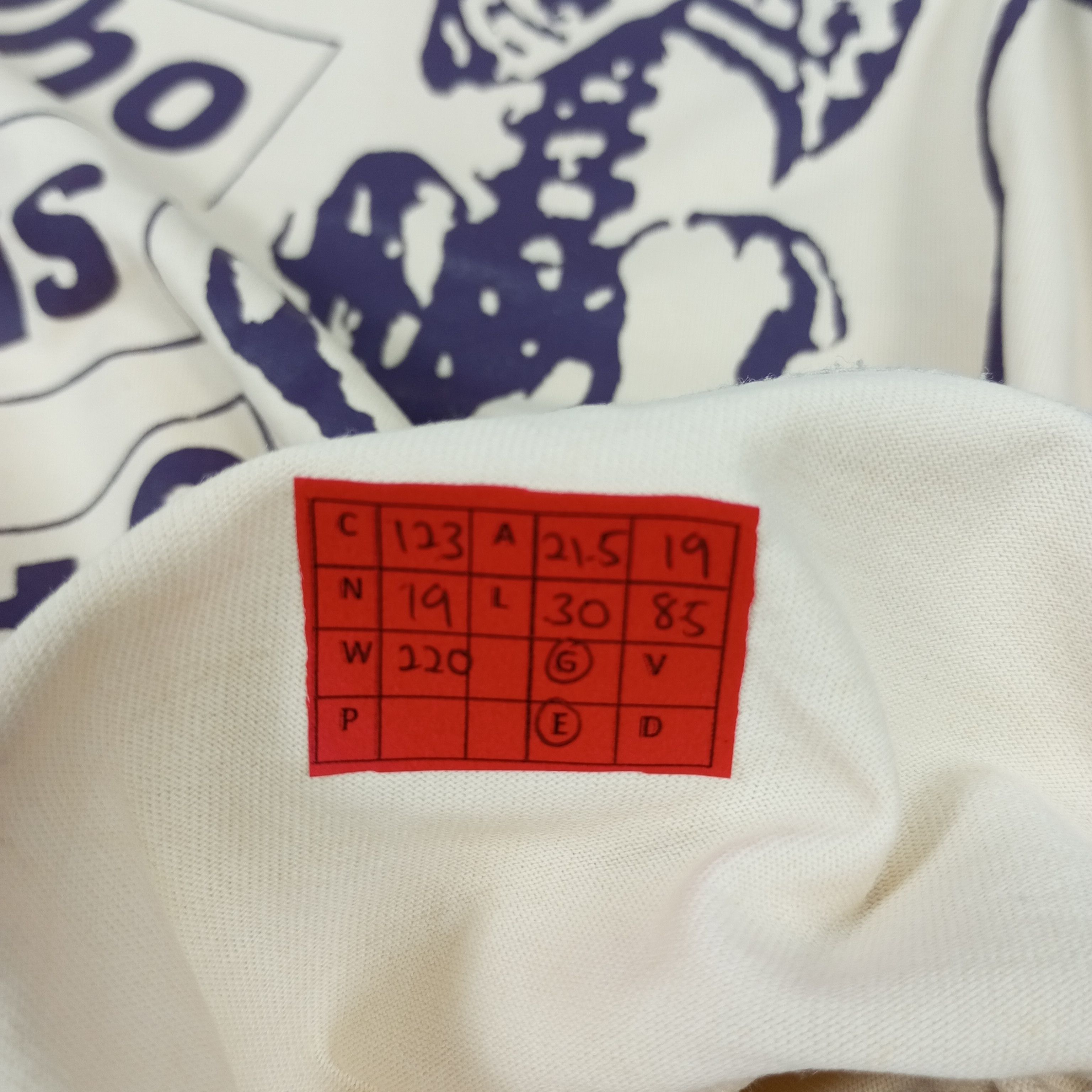 Barbara Kruger × Vintage Barbara Kruger X Japanese Brand Streetwear Tshirt Size US L / EU 52-54 / 3 - 14 Thumbnail