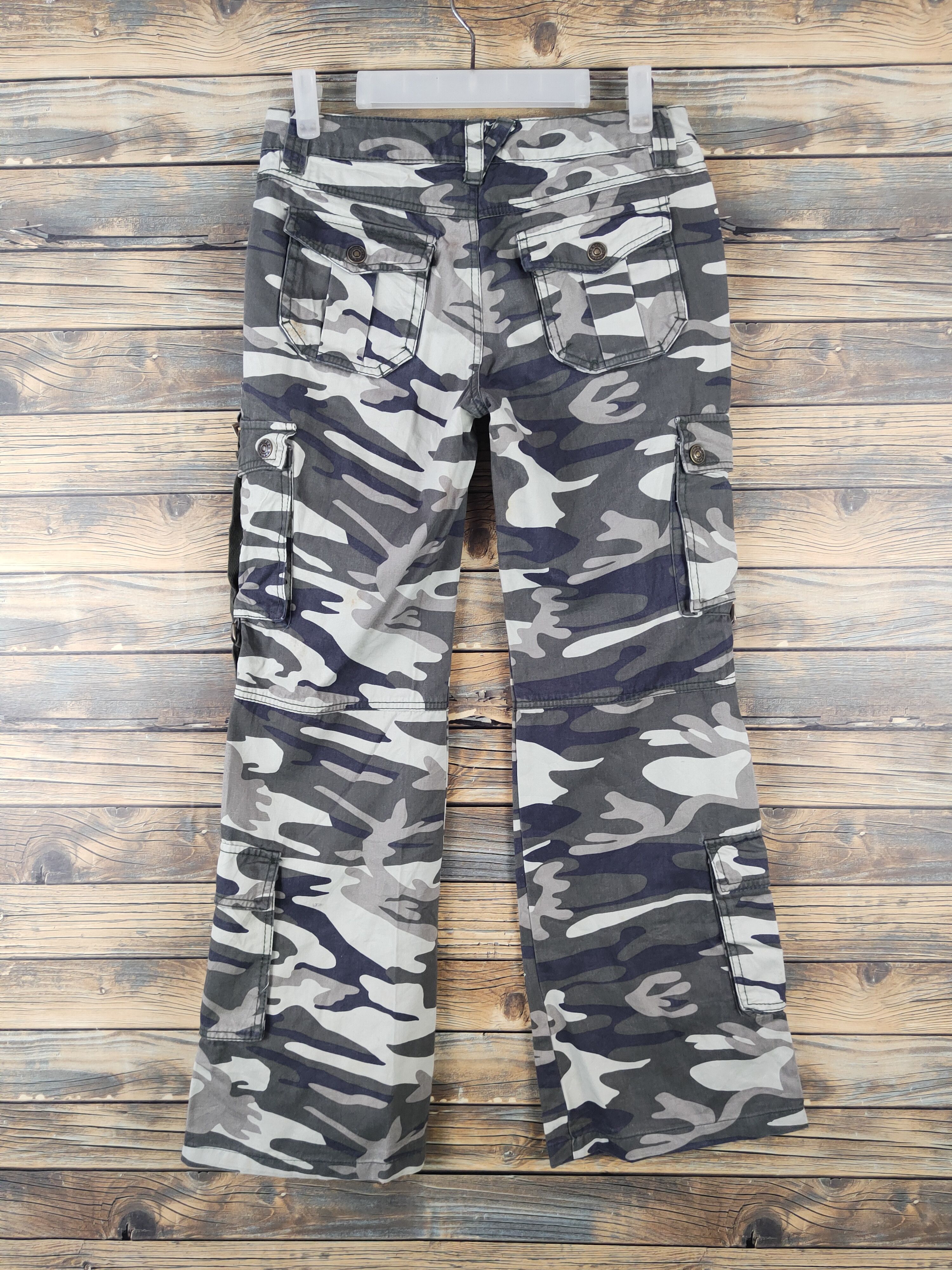 Japanese Brand DLL Ugiz Camouflage Multipocket utility Cargo Pants #230 Size 27" / US 4 / IT 40 - 8 Thumbnail