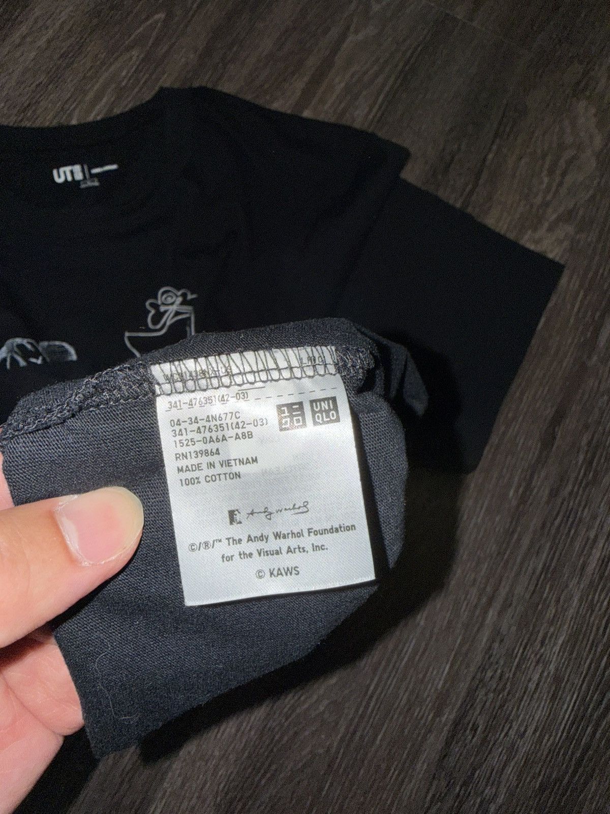 Kaws × Uniqlo Uniqlo x KAWSx Andy Warhol Tee Size US L / EU 52-54 / 3 - 5 Thumbnail