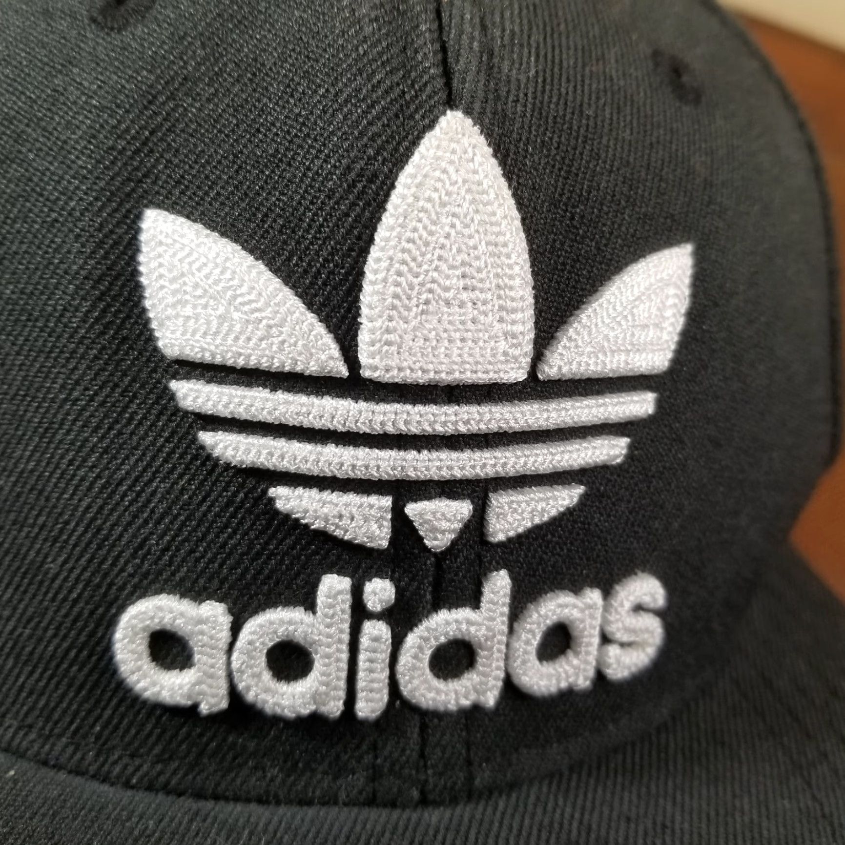 Vintage Adidas Originals Trefoil Chain Flatbrim Snapback Cap Black Hat Size ONE SIZE - 4 Thumbnail