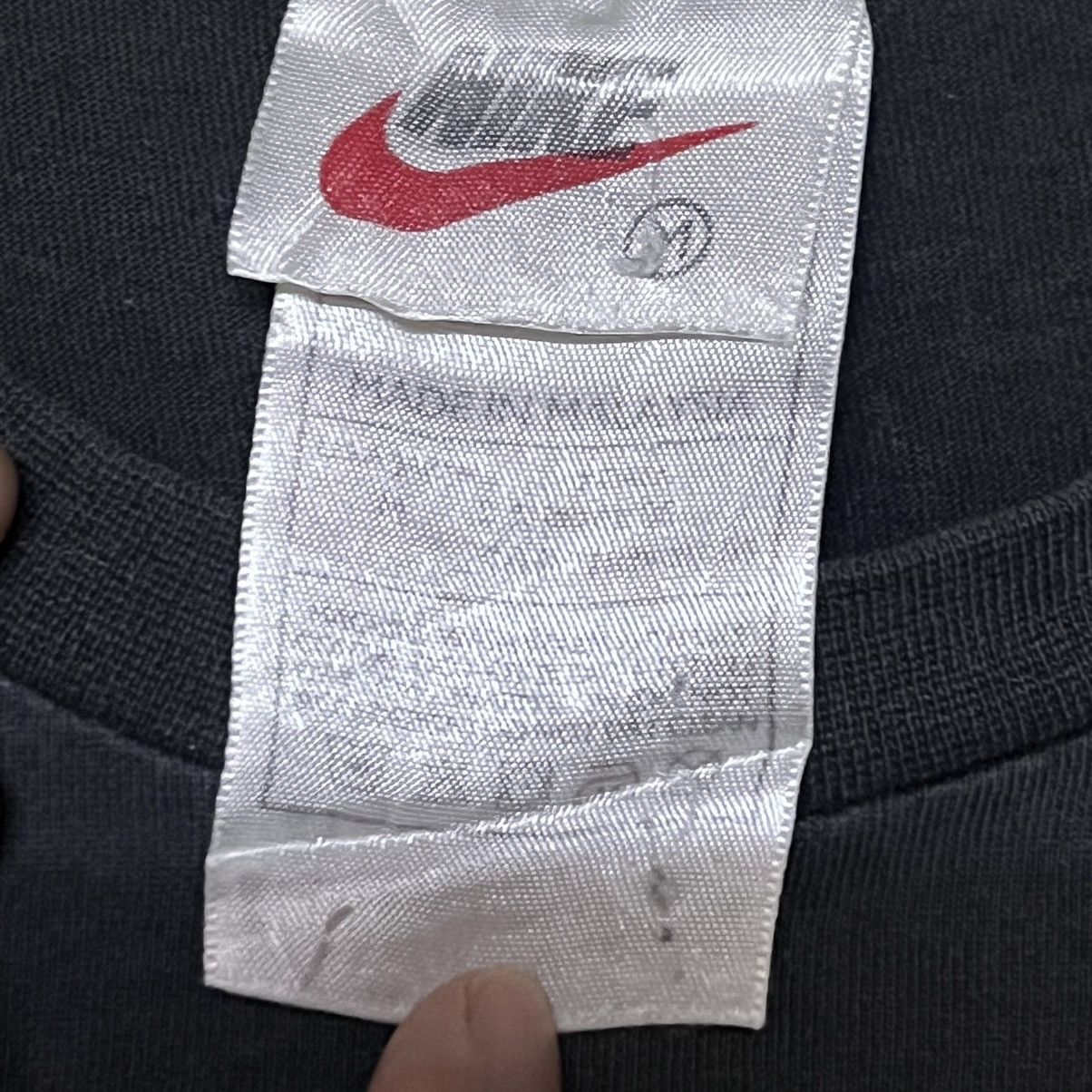 Nike Vintage Nike Cortez Shoes T Shirt Size US M / EU 48-50 / 2 - 6 Thumbnail