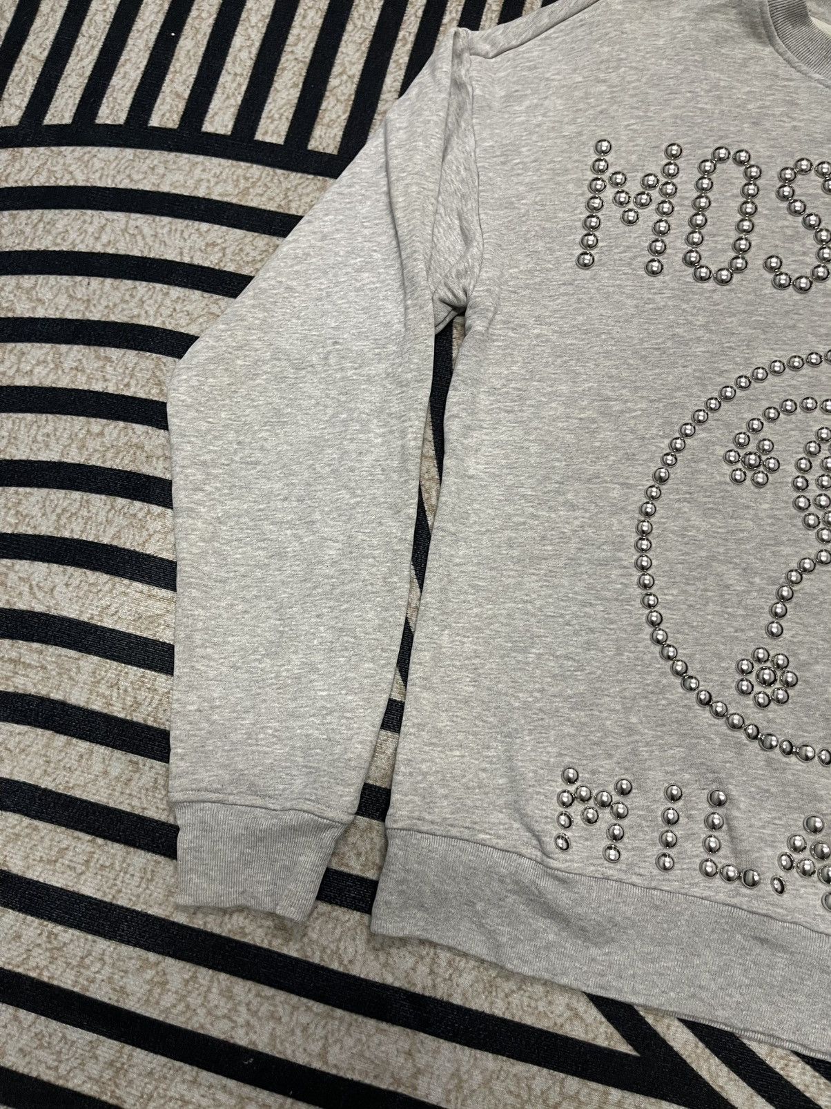 Moschino MOSCHINO WOMEN DOUBLE QUESTION MARK STUDDED CREWNECK RARE Size M / US 6-8 / IT 42-44 - 6 Thumbnail