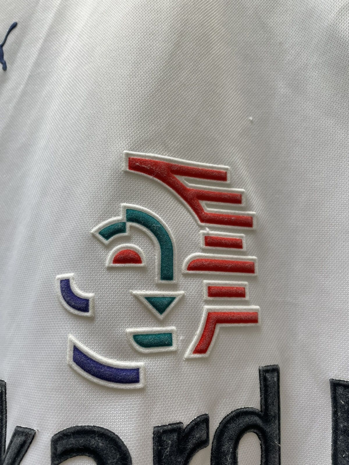 Puma × Vintage LEEDS UNITED 1998-2000 HOME FOOTBALL SHIRT VINTAGE JERSEY Size US L / EU 52-54 / 3 - 12 Thumbnail