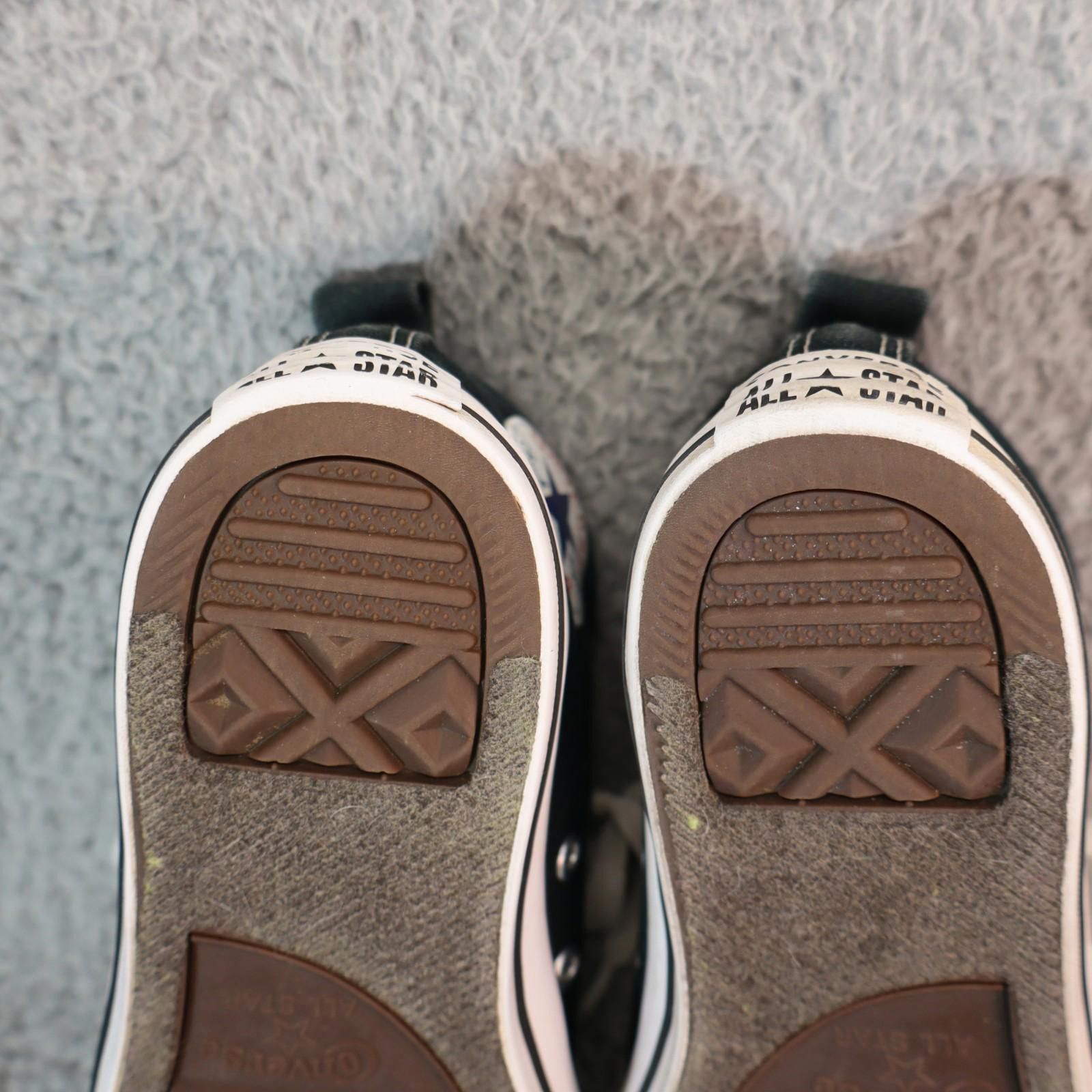 Converse 2Y Youth Converse CTAS Street Mid " Black White " A01720F Size US 5 / EU 37 - 9 Thumbnail