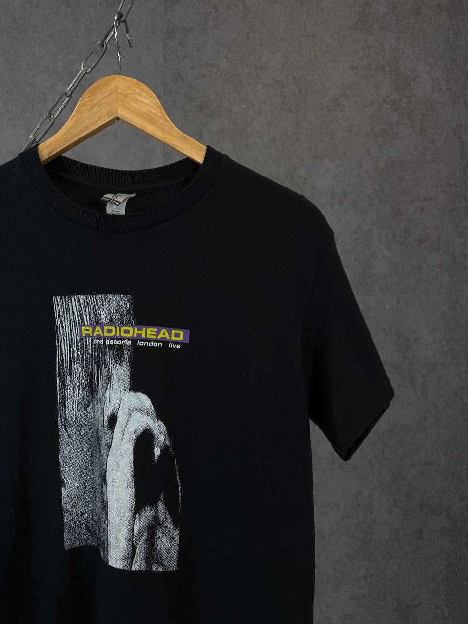 Band Tees Radiohead rock band overprinted tee Size US XS / EU 42 / 0 - 3 Thumbnail