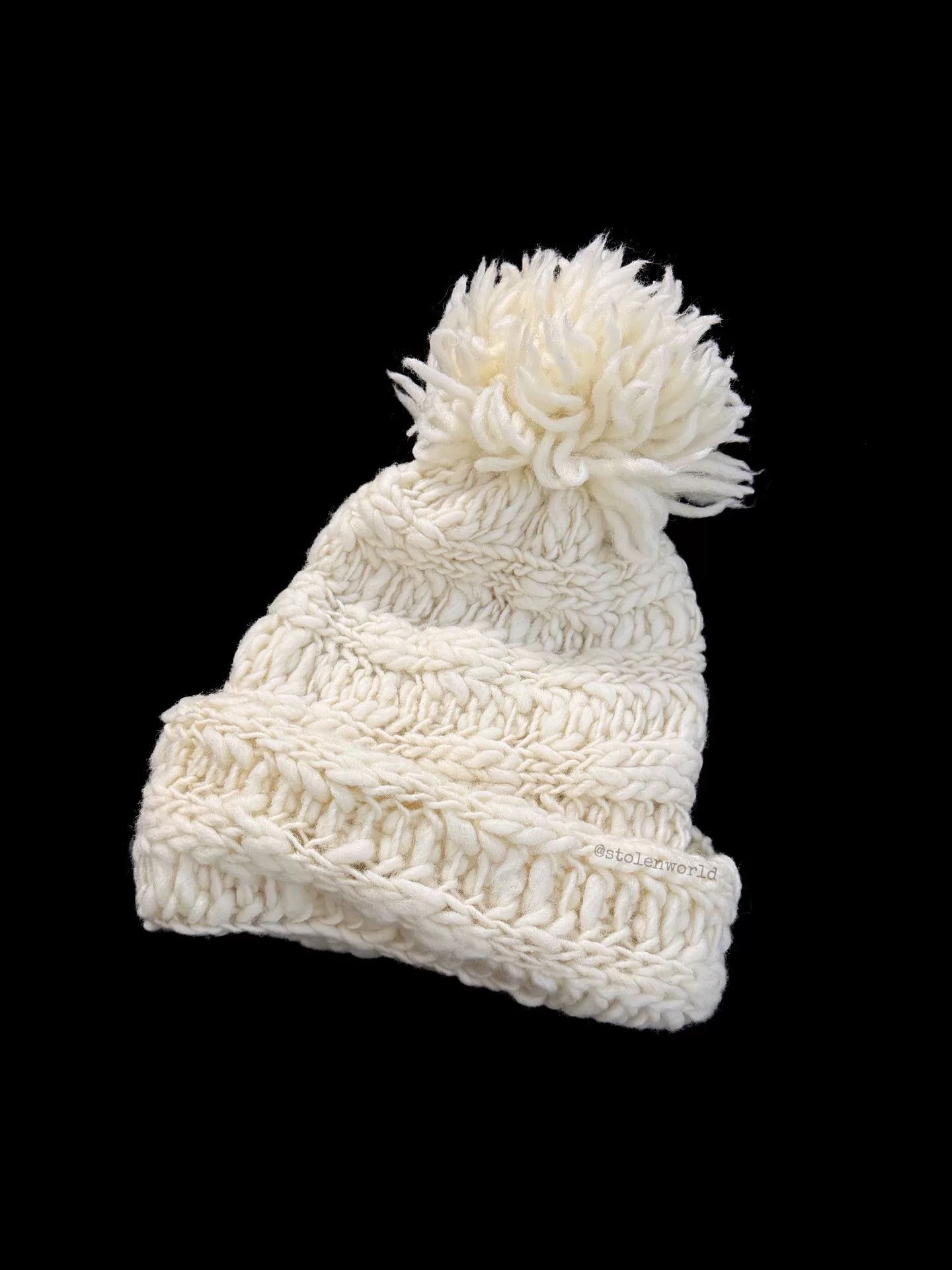 Vintage cute cream knit pom pom beanie Size ONE SIZE - 1 Thumbnail