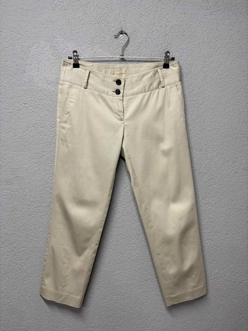 Burberry Burberry Brit womens cropped chino pants USA 6 / M Size 28" / US 6 / IT 42 - 1 Thumbnail