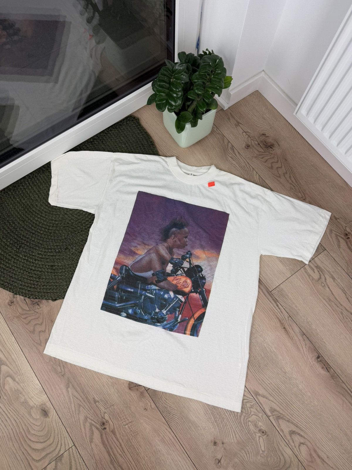 Band Tees × Vintage Kids Naked Rock vintage 1995 band tee - Size XL Size US XL / EU 56 / 4 - 1 Thumbnail