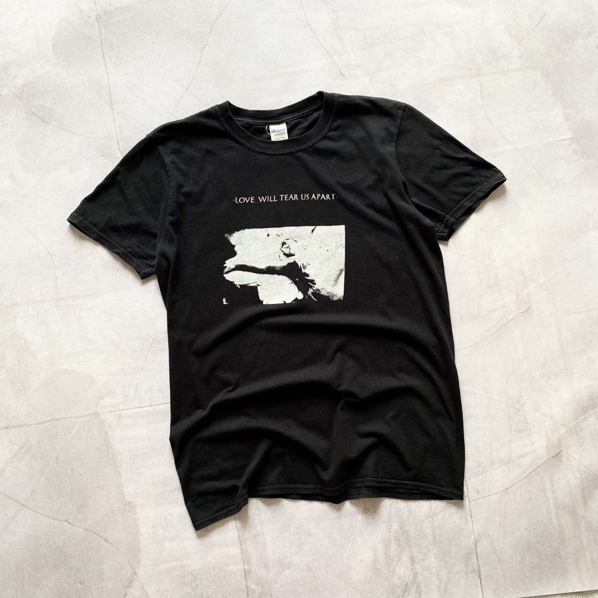 Joy Division Vintage JOY DIVISION Love Will Tear Us Apart T-Shirt Tee Size US M / EU 48-50 / 2 - 1 Thumbnail
