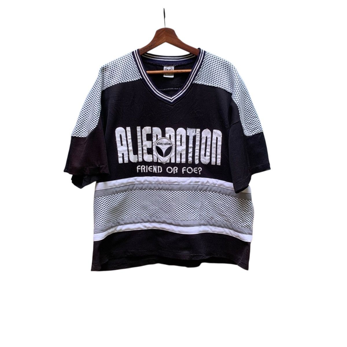 Alien Workshop VINTAGE ALIEN NATION SPELL OUT BIG LOGO PULL OVER Size US L / EU 52-54 / 3 - 1 Thumbnail
