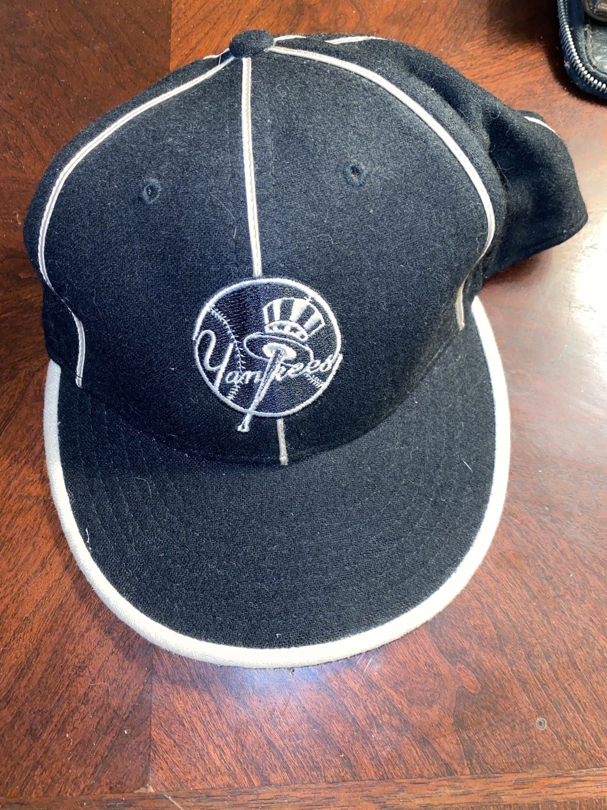 Twins Enterprise Inc. × Vintage New York Yankees Twin Enterprise Hat Vintage Rare Fitted Si Size ONE SIZE - 1 Thumbnail
