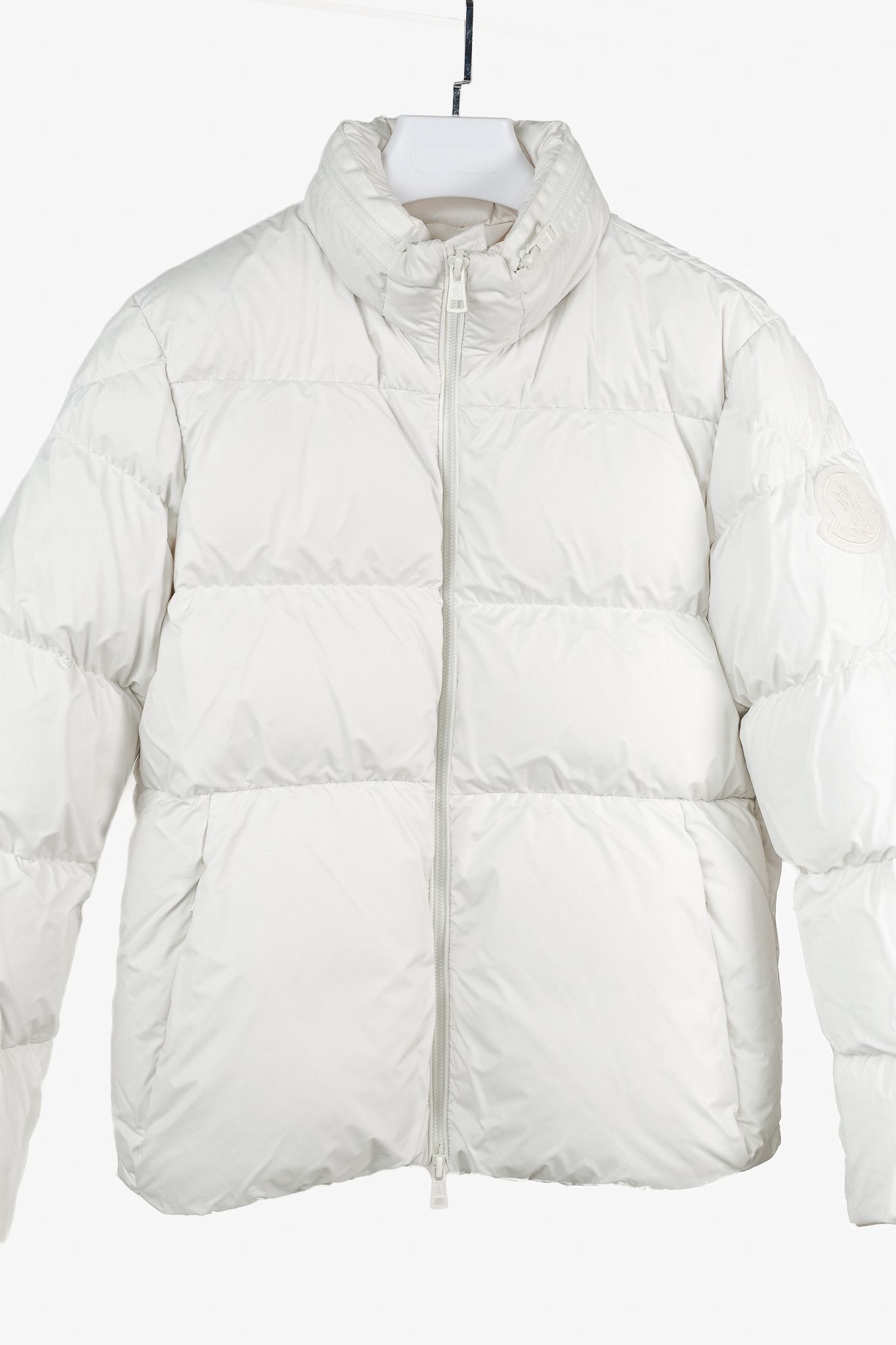 Moncler Moncler Genius Akishima White Quilted Down Jacket Size US M / EU 48-50 / 2 - 3 Thumbnail