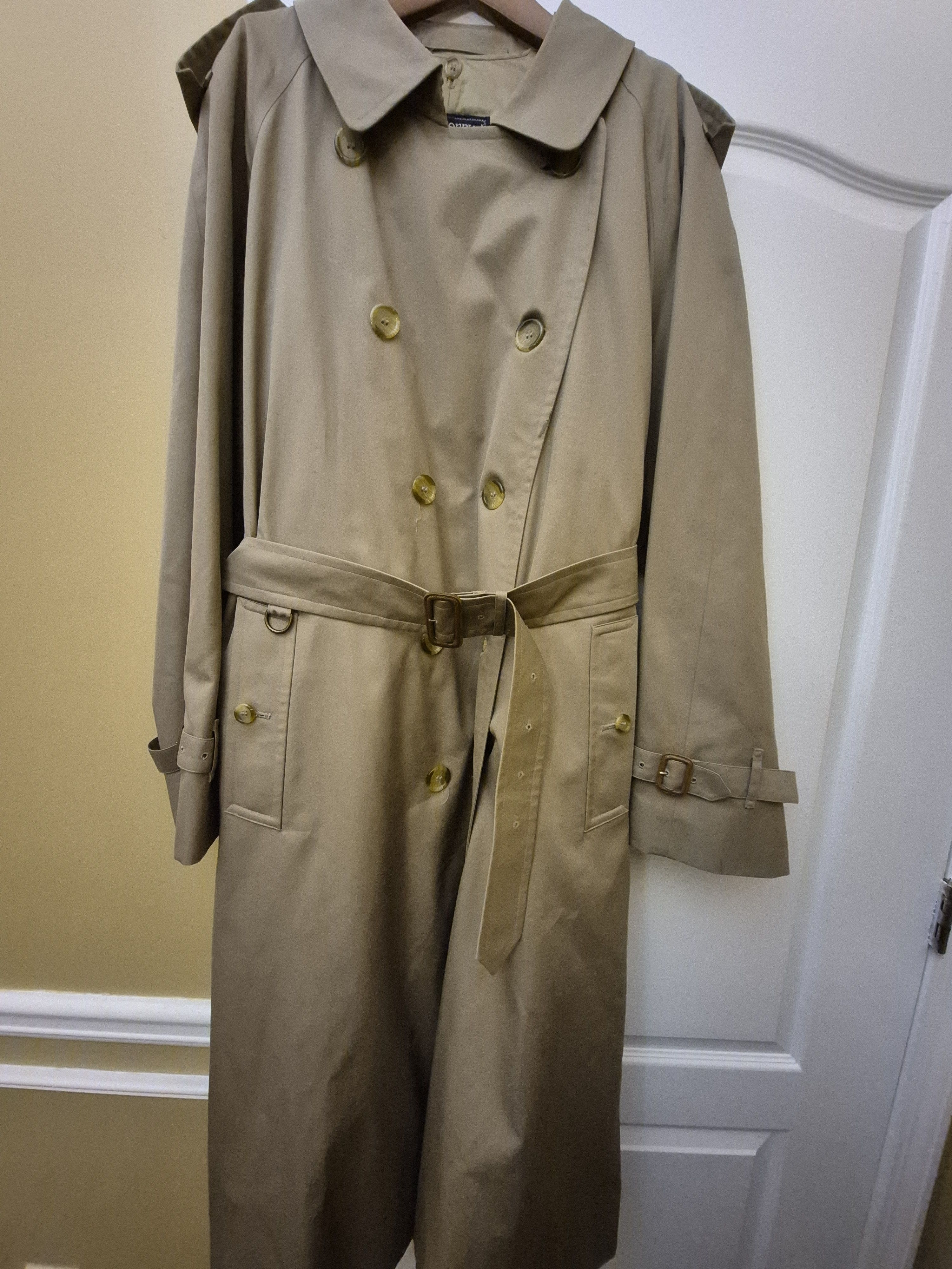 Burberry Burberry Tan Double Breast Trenchcoat Size 44 L Size US XL / EU 56 / 4 - 8 Thumbnail