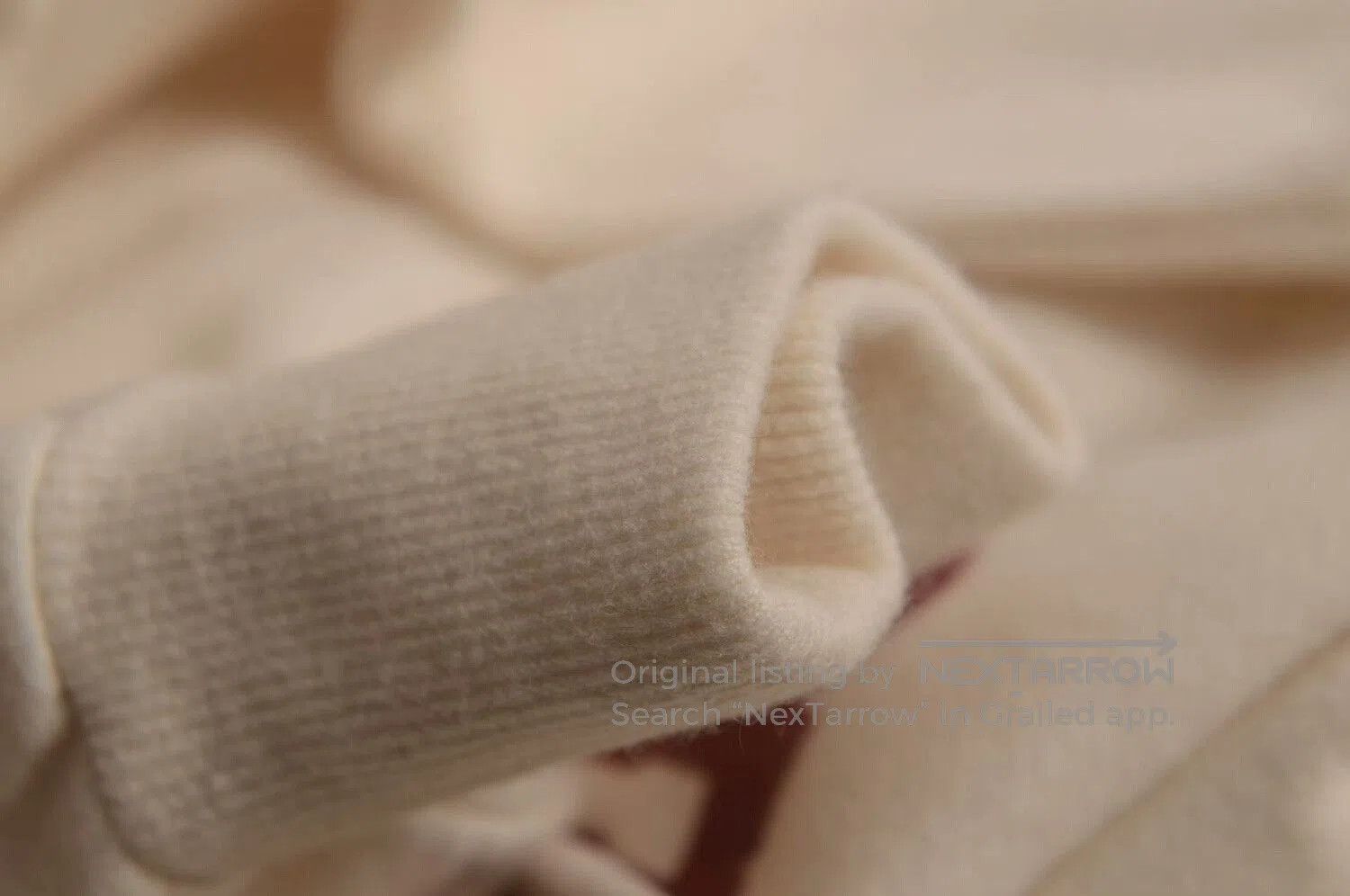 Celine Celine Cream Hoodie S Size. Size S / US 4 / IT 40 - 5 Thumbnail