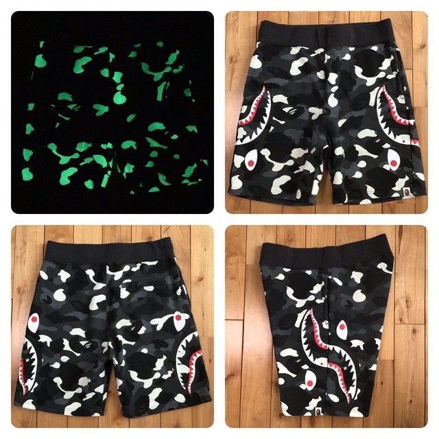 Bape 💫Glow in the dark💫 BAPE city camo shark sweat shorts ★size M Size US 32 / EU 48 - 1 Thumbnail