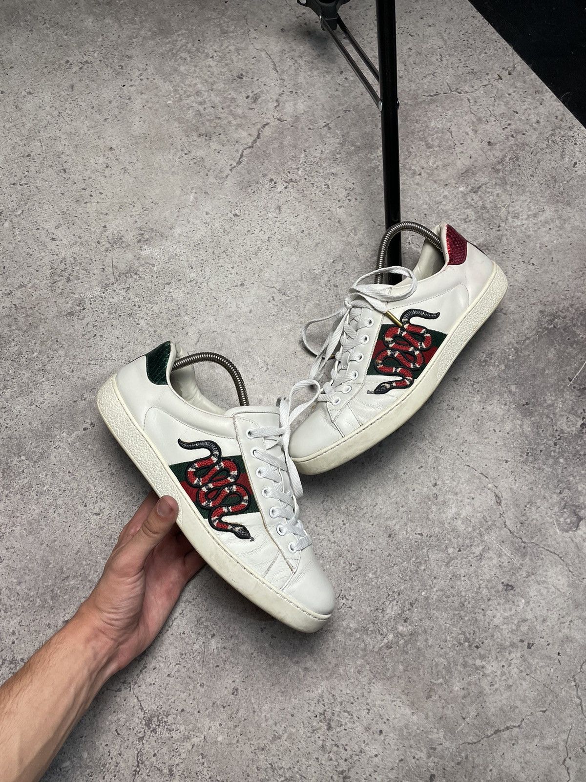 Men's White Gucci Ace Snake Shoes