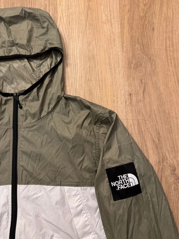 The North Face The North Face Windbreaker jacket M like new Size US M / EU 48-50 / 2 - 4 Thumbnail