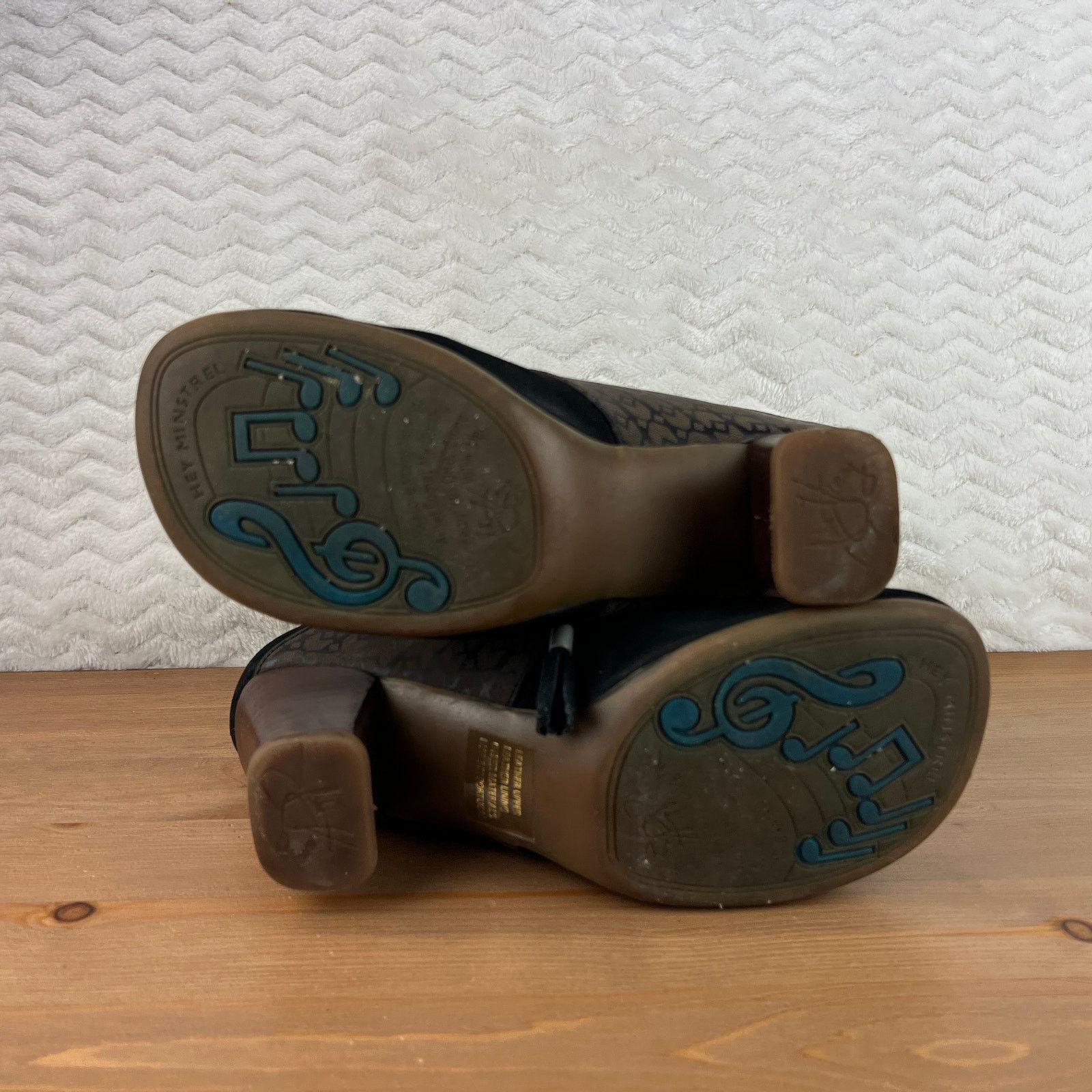 John Fluevog JOHN FLUEVOG OPERETTAS MARIETTA 7 SUEDE LEATHER BOOTS Discon Size US 7 / IT 37 - 9 Thumbnail