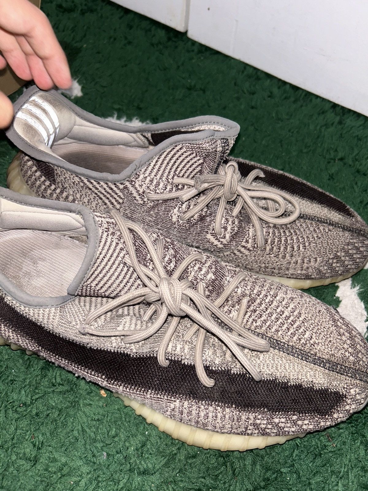 Adidas Size 13 - adidas Yeezy Boost 350 V2 Low Zyon used Size US 13 / EU 46 - 6 Thumbnail