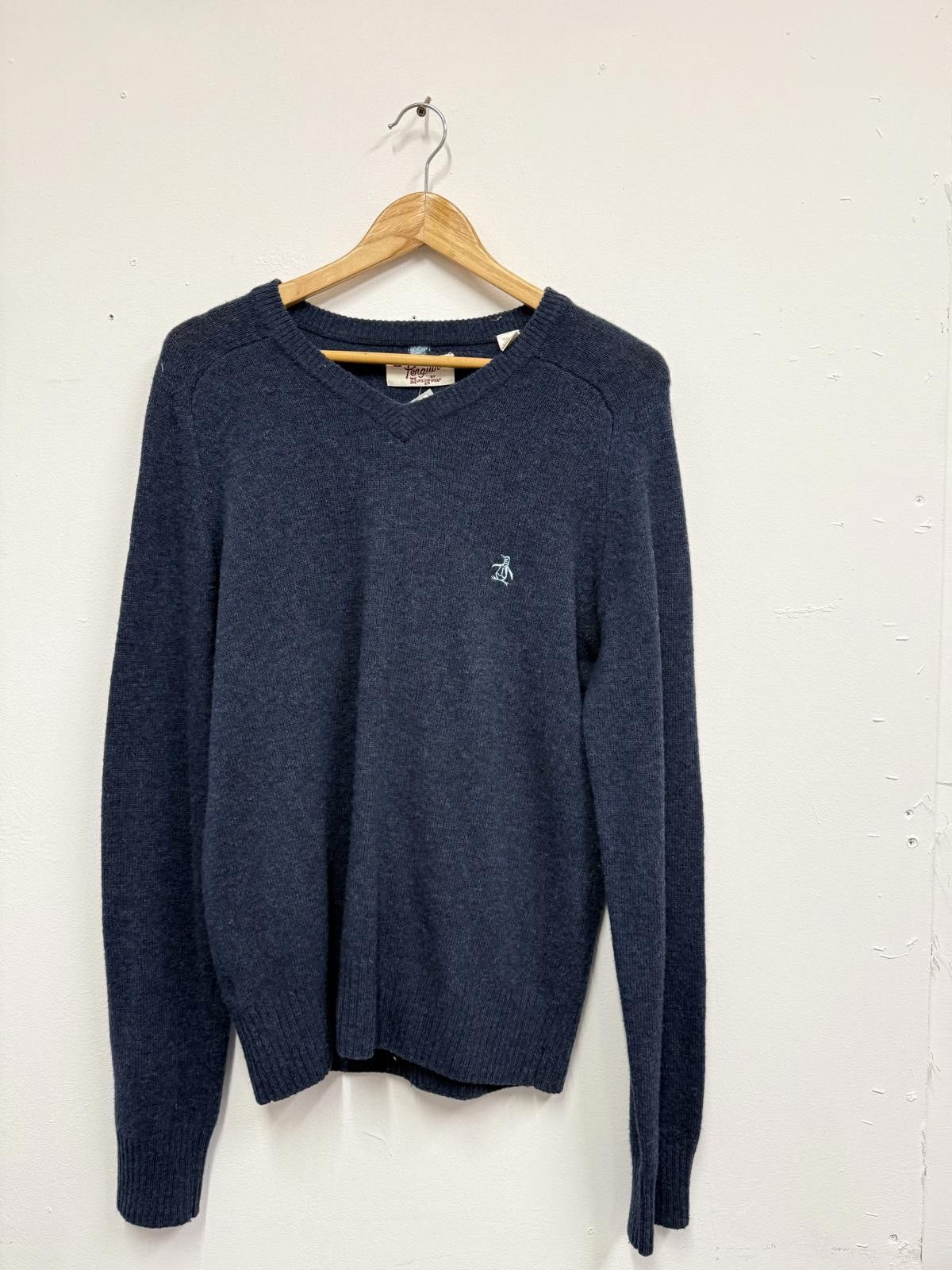 Original Penguin Original Penguin Mens V-neck Sweater Navy Blue Size S Size US S / EU 44-46 / 1 - 1 Thumbnail