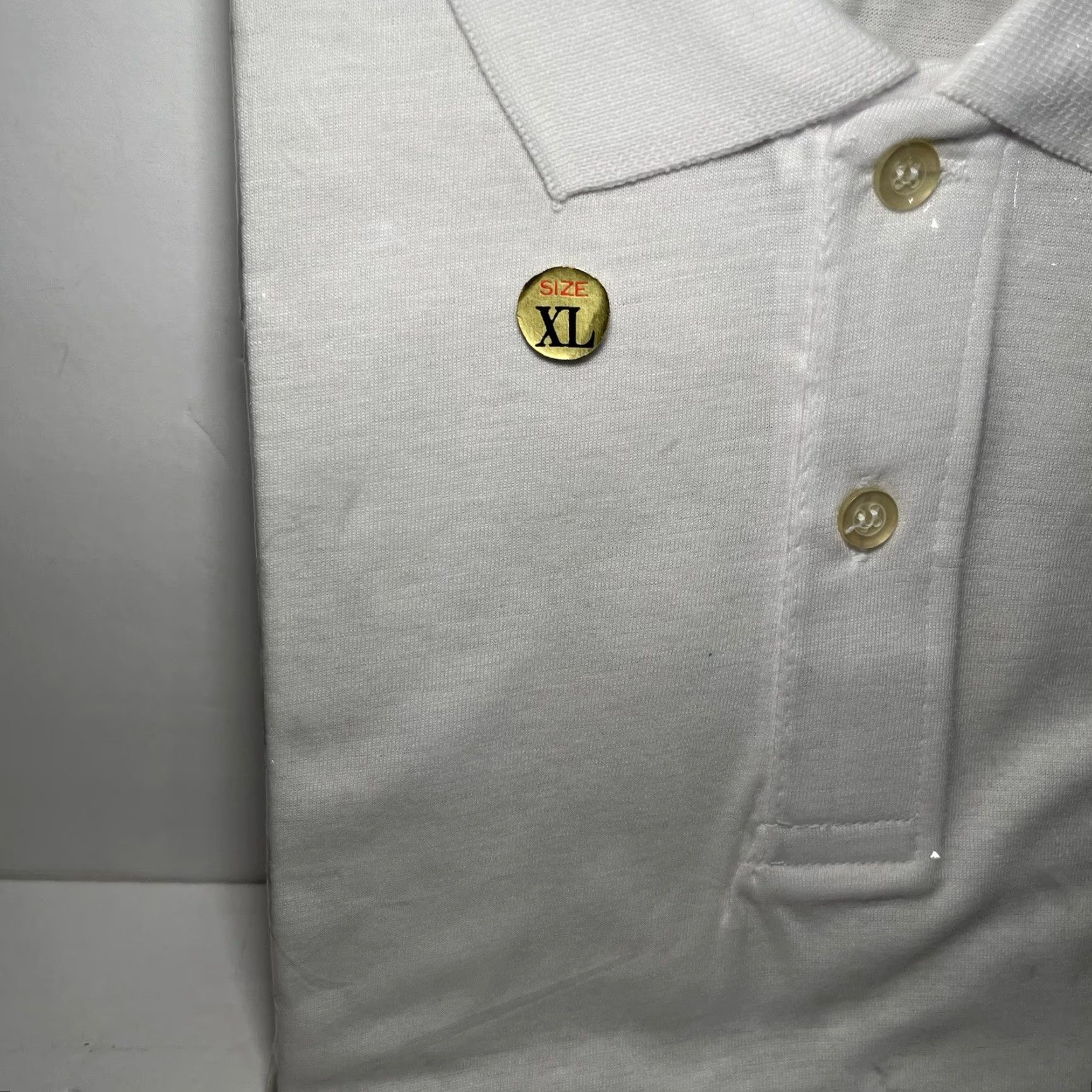 Vintage GUND Bear BRAND MEN'S SHIRT POLO STYLE White XL Polo Bear Mens Shirt"} Size US XL / EU 56 / 4 - 2 Thumbnail