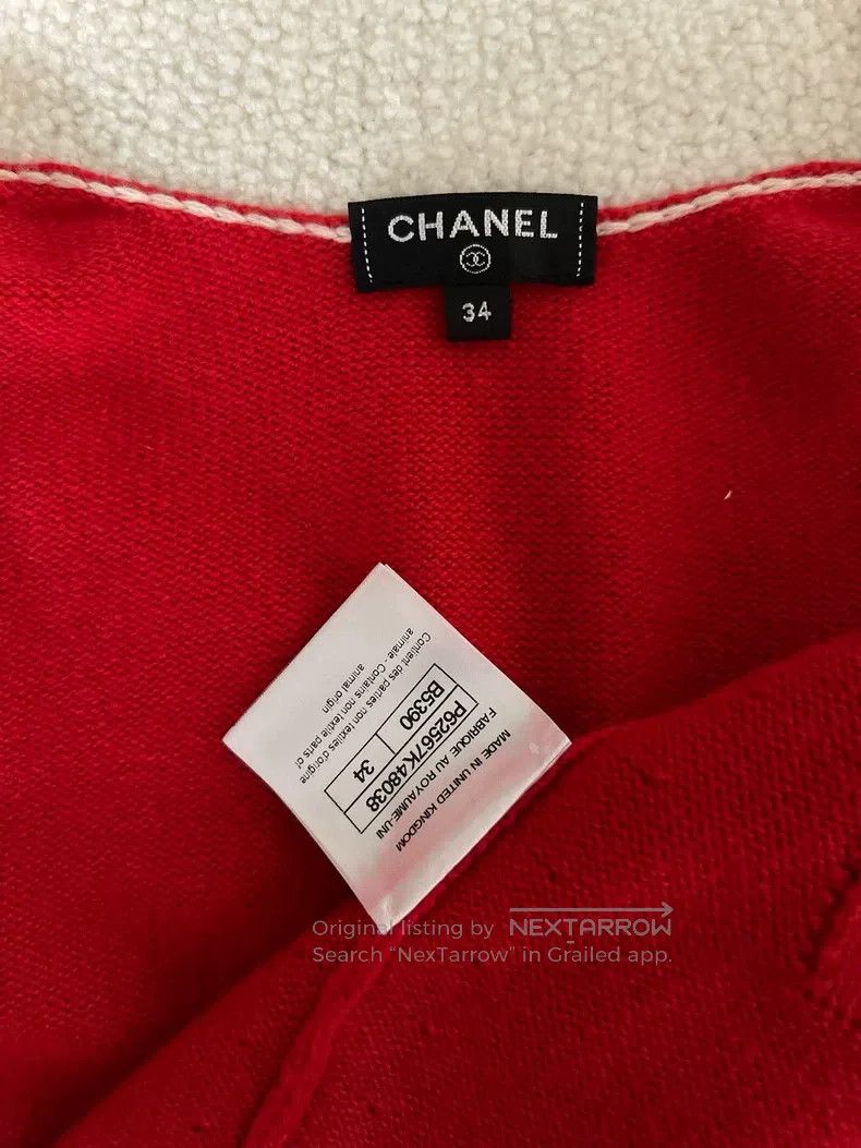 Chanel Chanel Red and white cashmere lion button cardigan coat Size XXS / US 00 / IT 34 - 3 Thumbnail