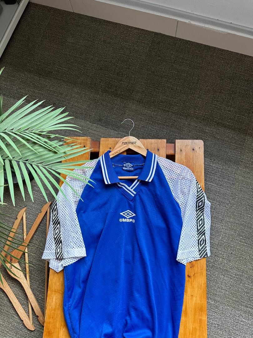 VINTAGE UMBRO MESH SLEEVE JERSEY