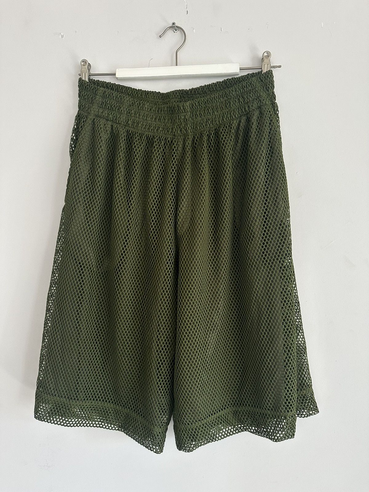 Dries Van Noten Dries Van Noten Mesh Oversized Shorts Size US 34 / EU 50 - 2 Thumbnail