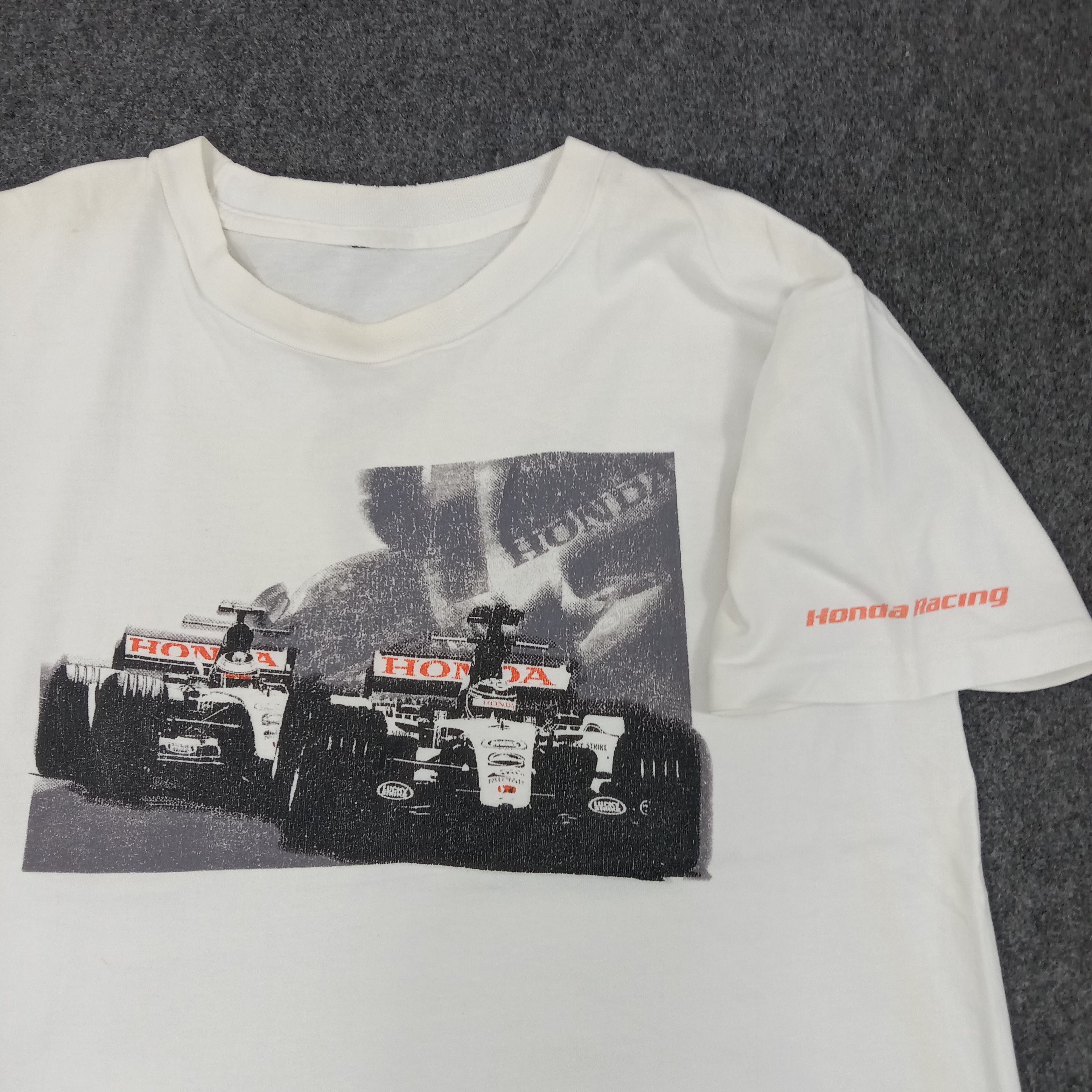 Honda × Vintage Honda Racing Formula One Team F1 Tshirt Size US L / EU 52-54 / 3 - 3 Thumbnail