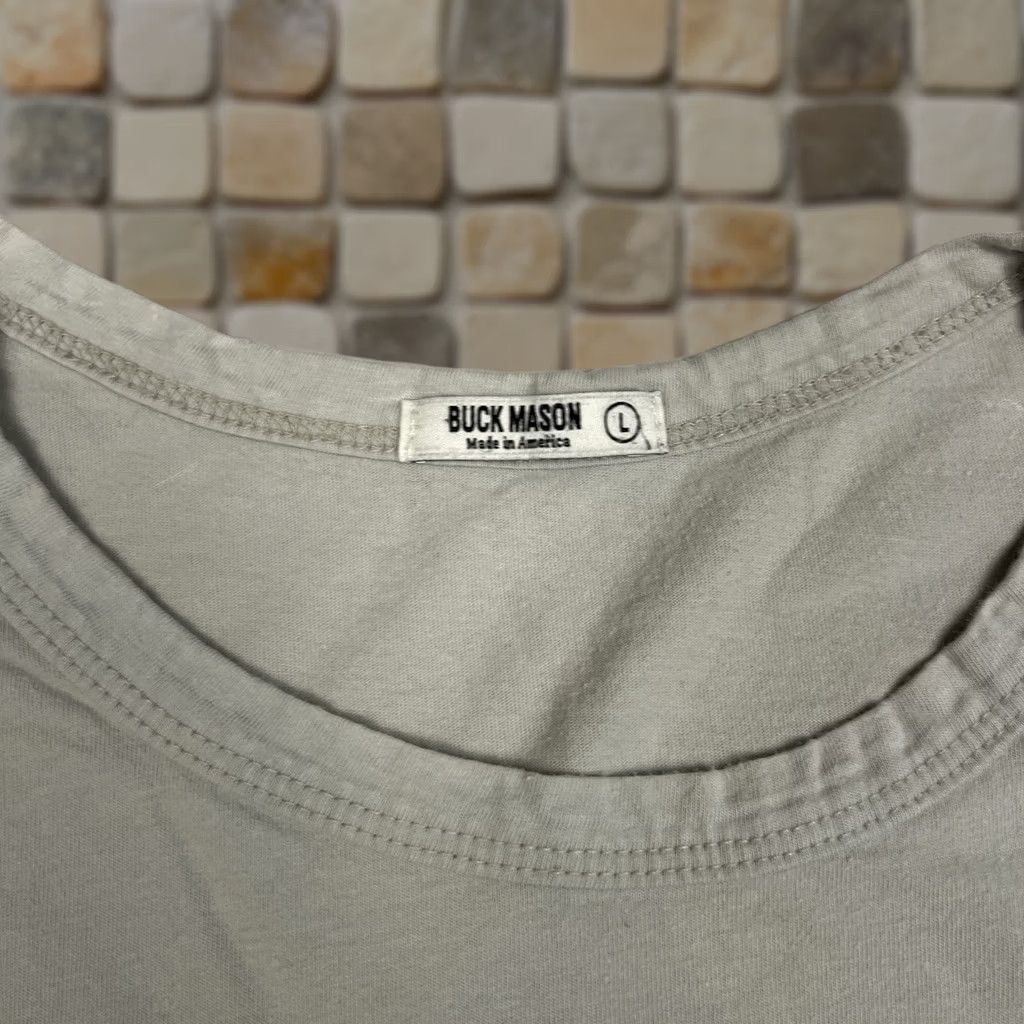 Buck Mason Shirt Mens Large Beige Slub Curved Hem Short Sleeve Tee, Men's