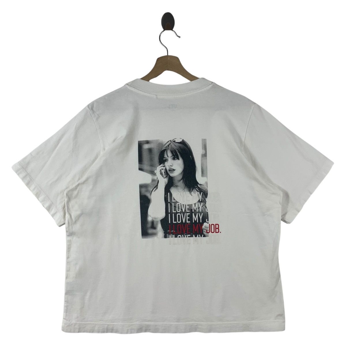 Uniqlo THE DEVILS WEARS PRADA Movie tee shirt Size US XL / EU 56 / 4 - 1 Thumbnail