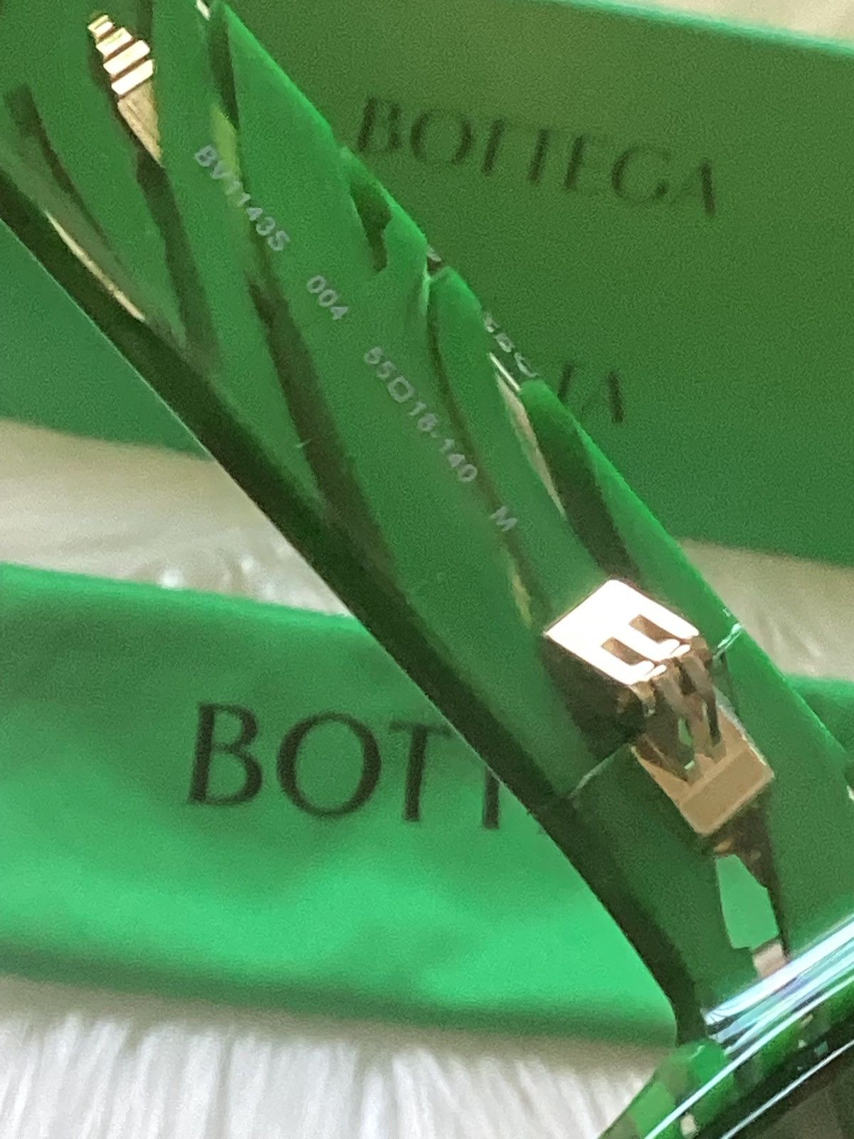 Bottega Veneta Bottega Veneta's chic square sunglasses Size ONE SIZE - 6 Thumbnail