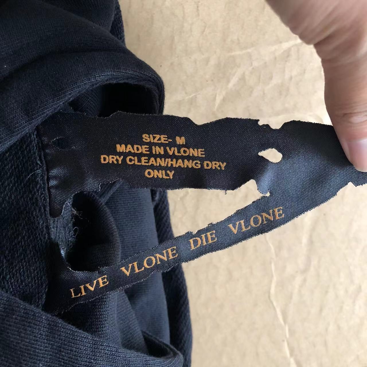 Vlone DS vlone friends Rhinestone hoodie Size US M / EU 48-50 / 2 - 5 Thumbnail