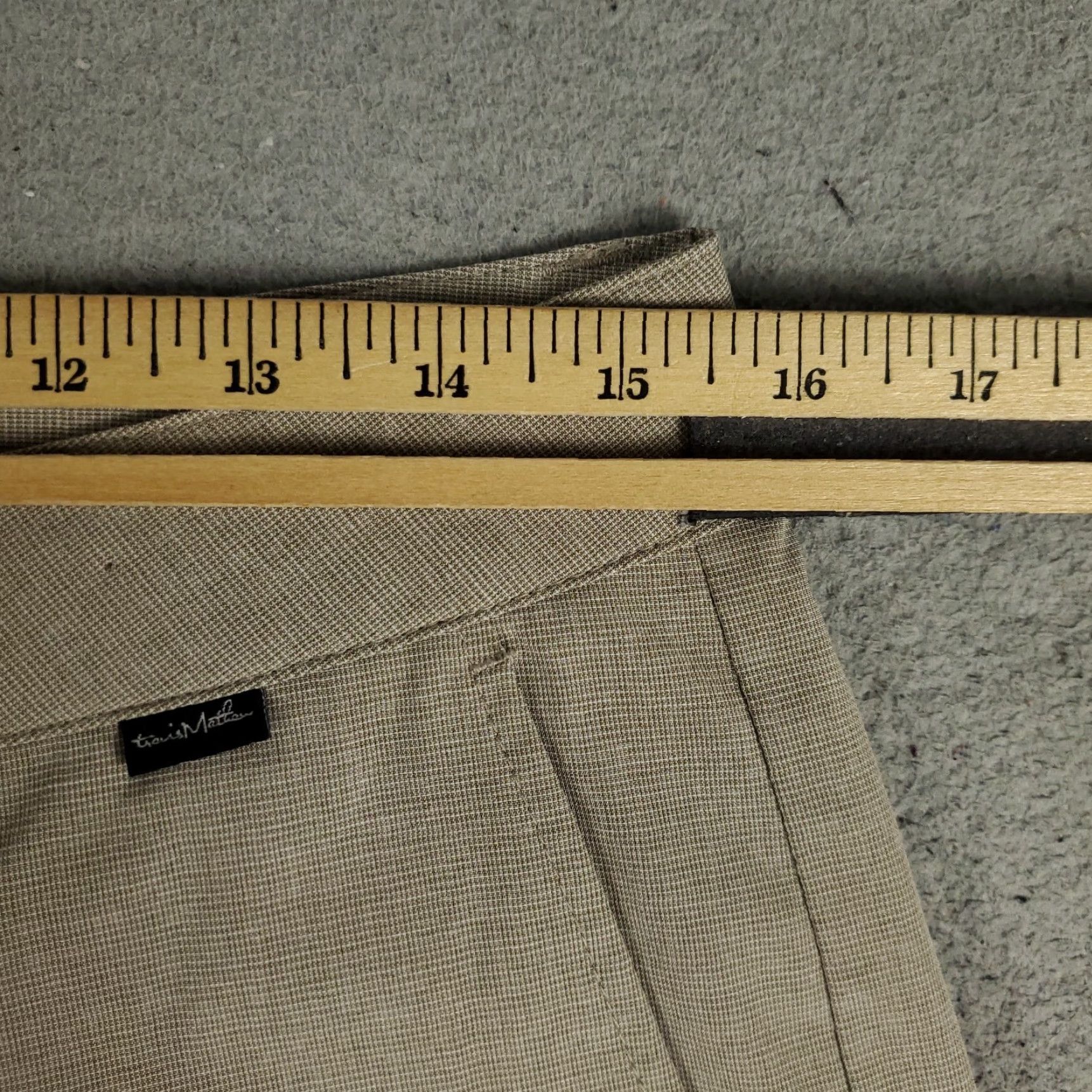 TravisMathew Travis Mathew Shorts Mens 30 Beige Chino Flat Front Modern Casual Golf Size US 30 / EU 46 - 4 Thumbnail