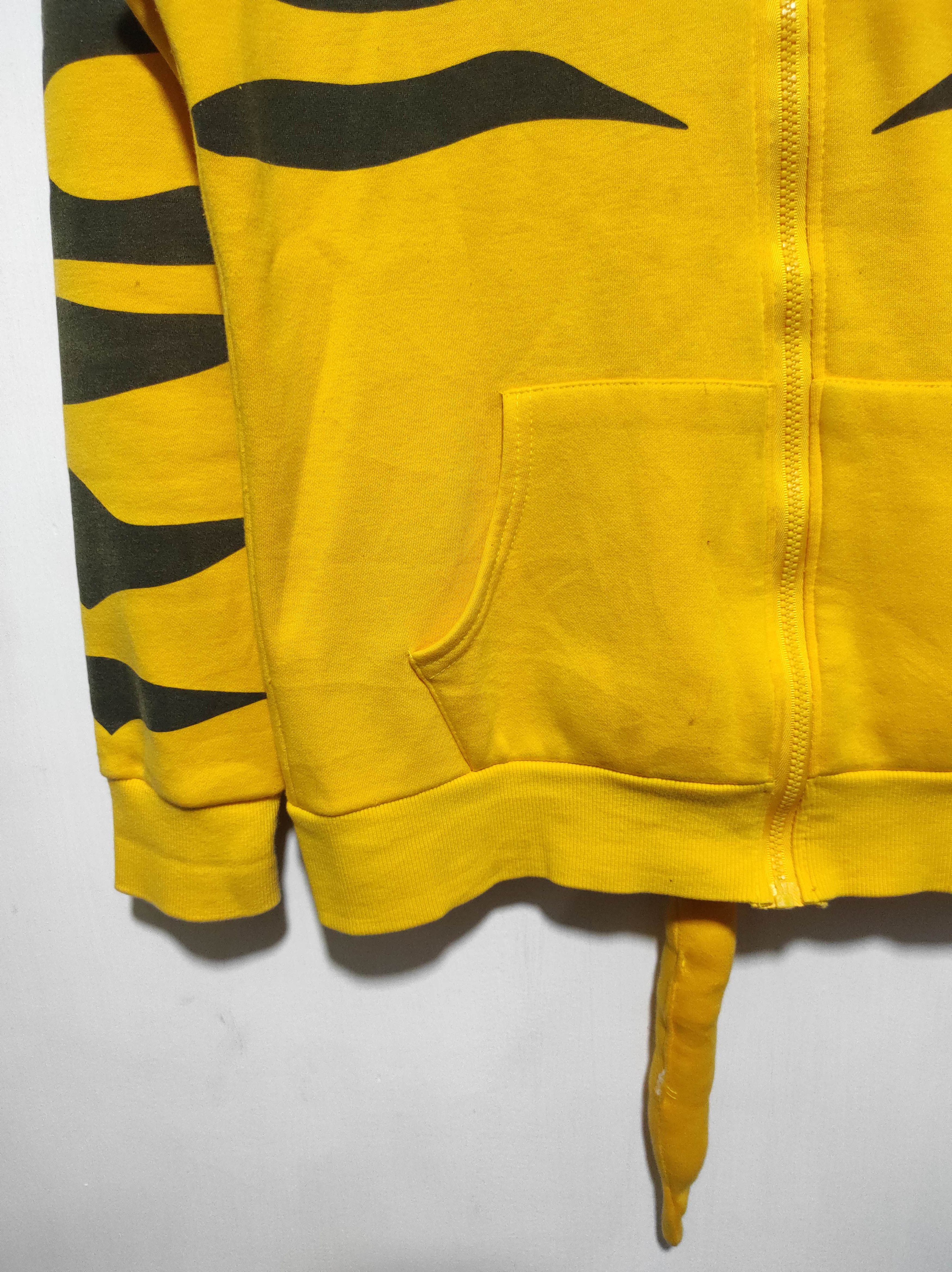 Hysteric Glamour Dongsin Tiger Zip Fur Hoodie LGB IfSixWasNine style Size US M / EU 48-50 / 2 - 5 Thumbnail