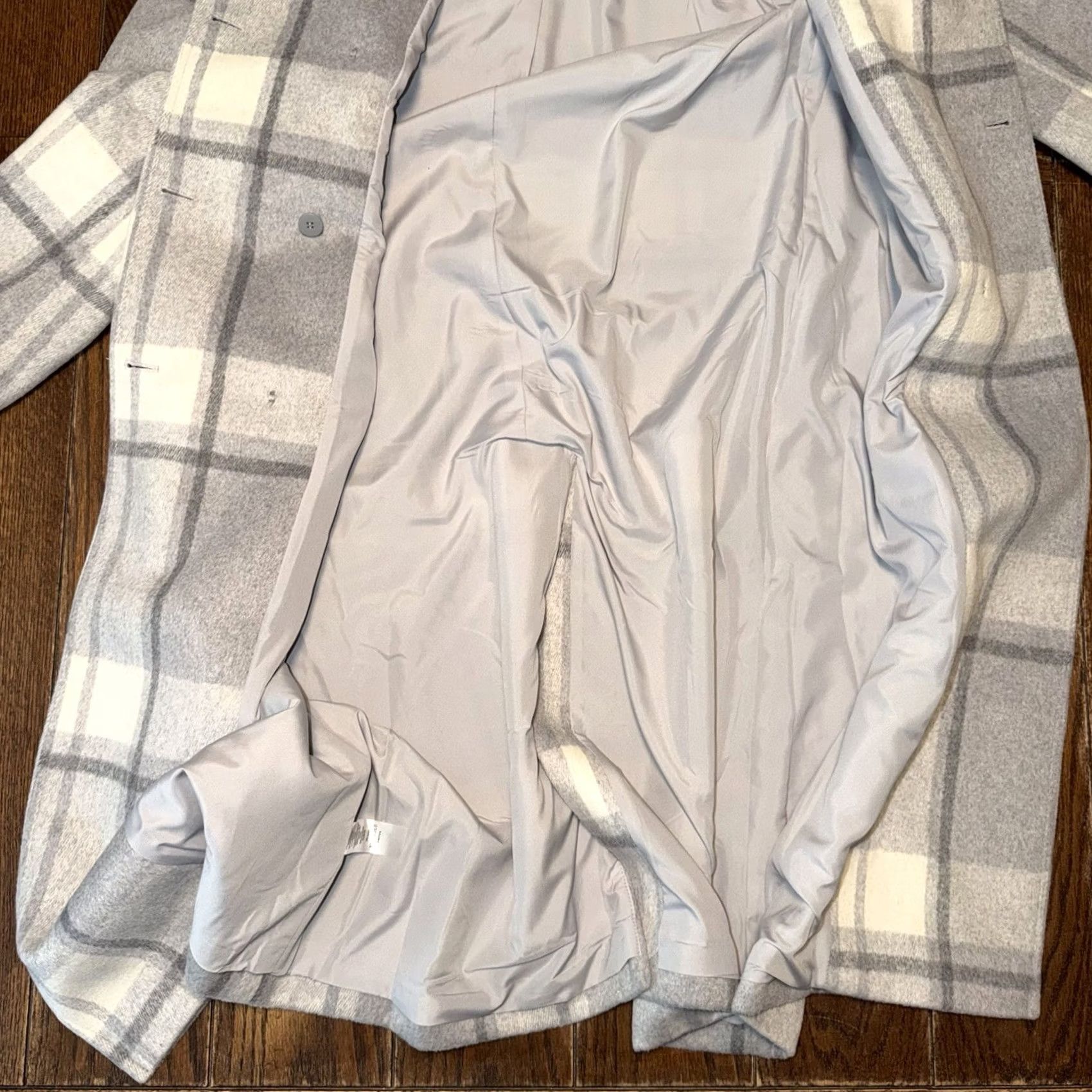Ann Taylor VINTAGE: No Ann Taylor Coat Trench Wool Blend Plaid Gray Long Belted Buttoned Fully Lined Size L Womens Size L / US 10 / IT 46 - 7 Thumbnail