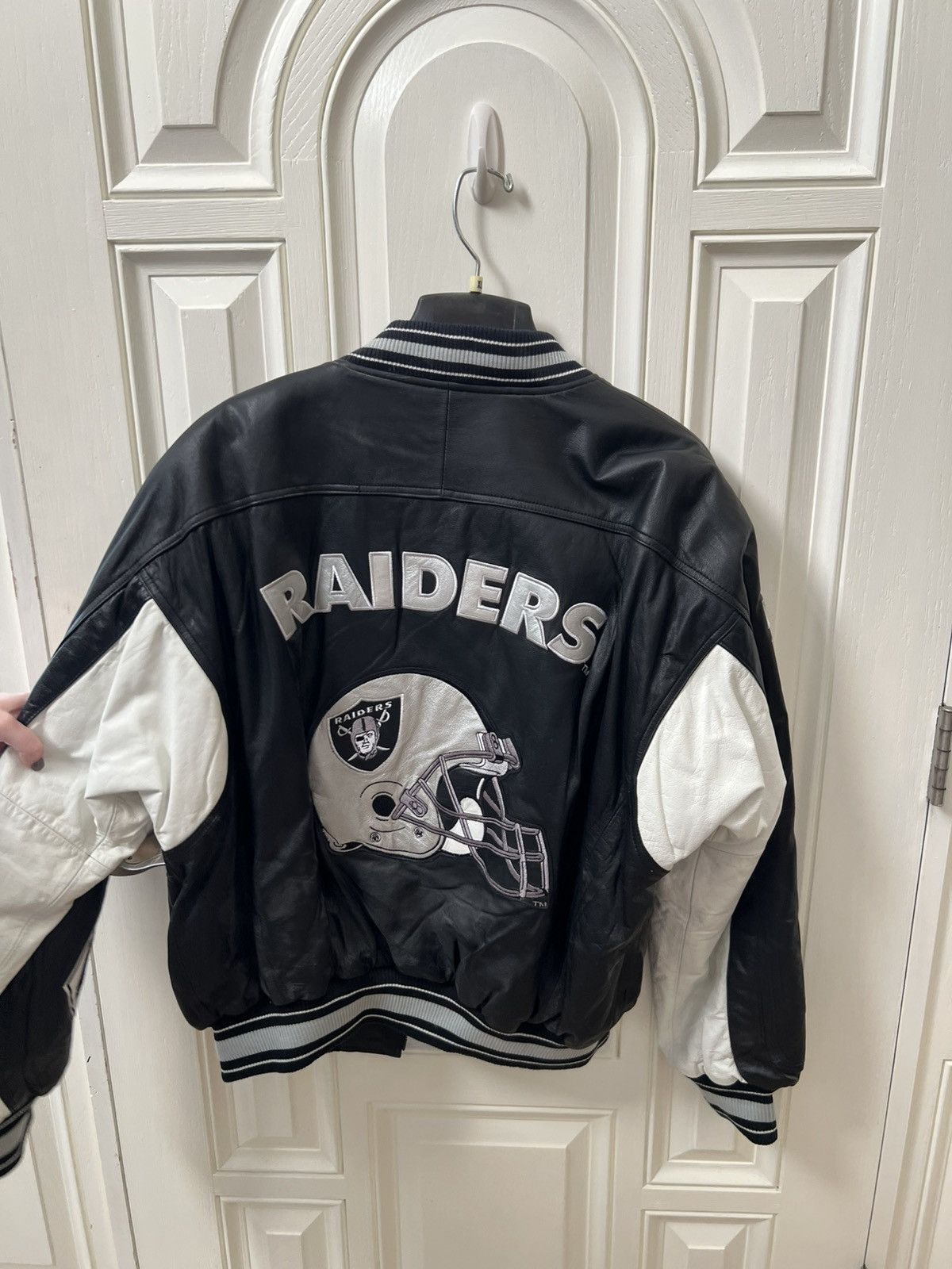 Vintage Vintage NFL Oakland Raiders Leather Jacket - Carl Banks Size US XL / EU 56 / 4 - 7 Thumbnail