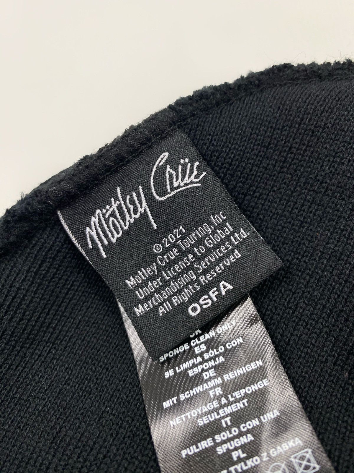 Band Tees Motley Crue Band Embroidered Logo Cotton Skull Beanie Hat Size ONE SIZE - 7 Thumbnail