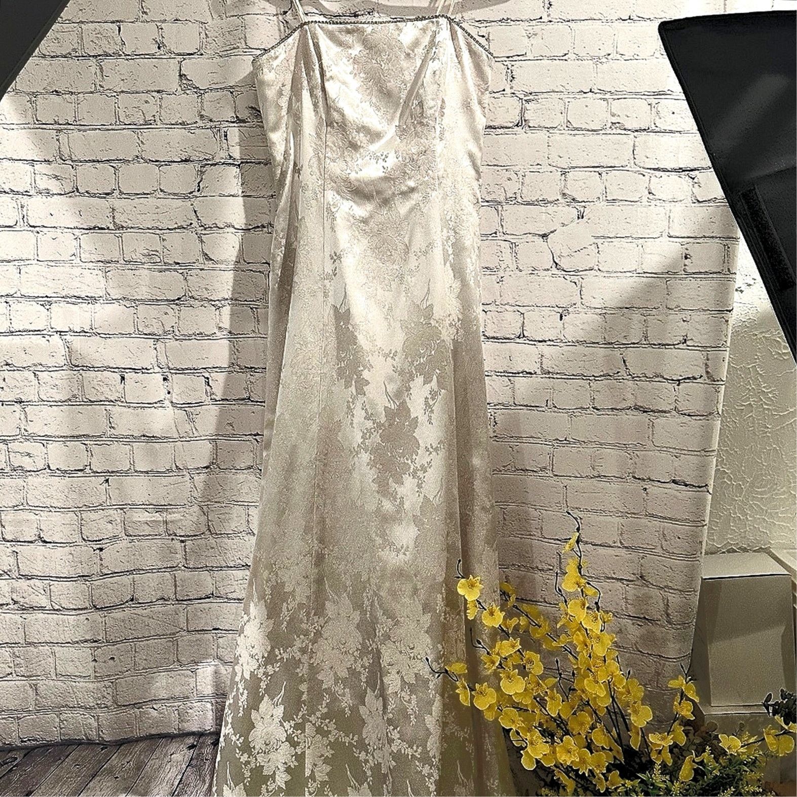 Other Jump Apparel Co Wendye Chaitin White Gown 9/10 Jr 8 Women’s Size M / US 6-8 / IT 42-44 - 10 Thumbnail