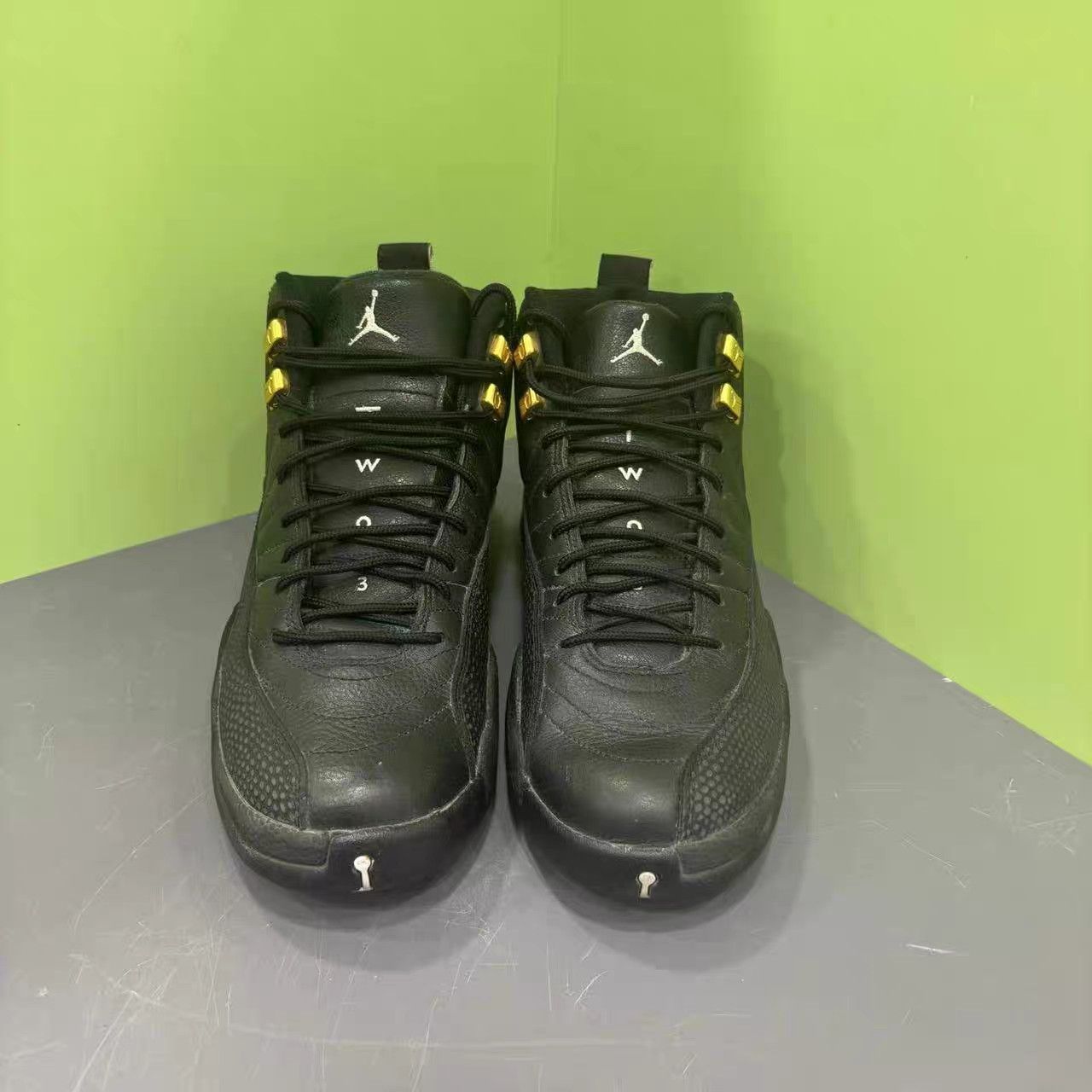 Jordan Brand Air Jordan 12 Black Gold K15 Size US 9 / EU 42 - 2 Thumbnail