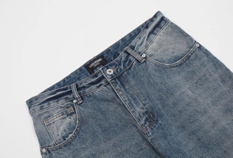 Jean Men's oversize retro washed distressed wide-leg jeans Size US 32 / EU 48 - 3 Thumbnail