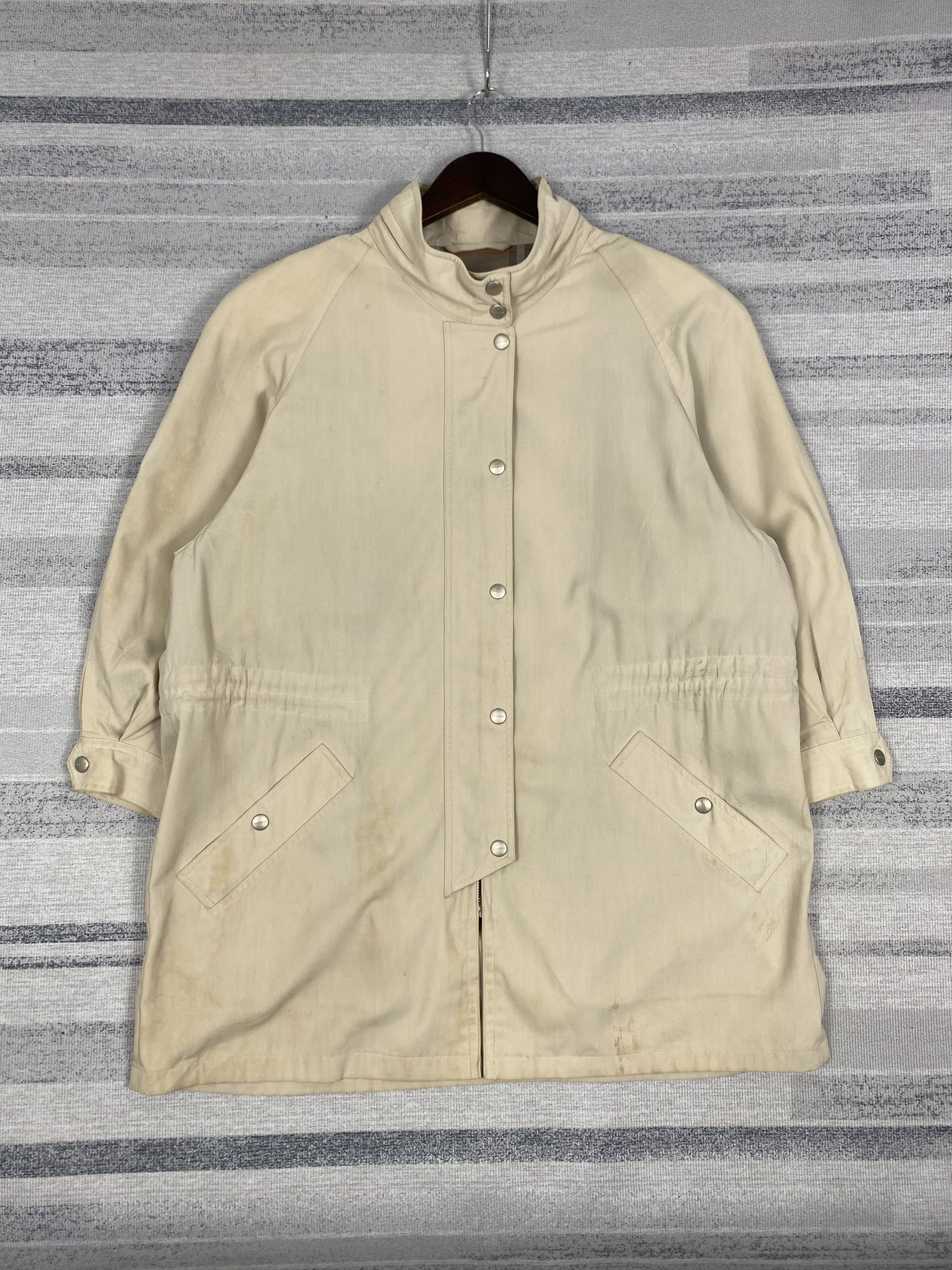 Burberry Vintage Burberry Long Jacket K0201 Size US M / EU 48-50 / 2 - 1 Thumbnail