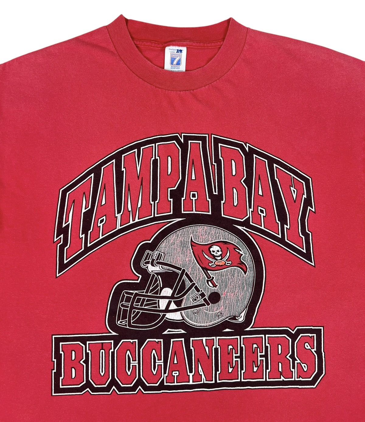 NFL × Vintage 90s Vintage NFL Tampa Bay Buccaneers tee Size US XL / EU 56 / 4 - 2 Thumbnail