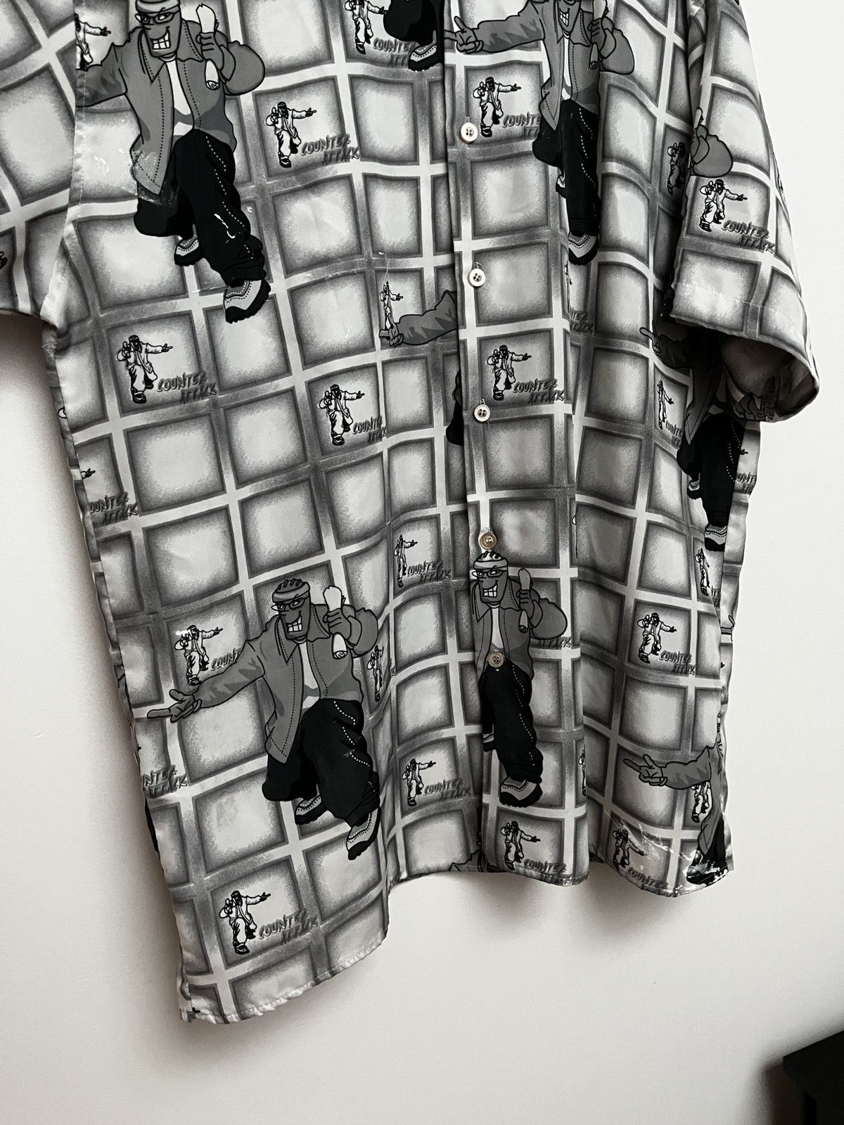 Vintage Vintage 90s Streetwear Baggy Skater Shirt (unisex) Size US L / EU 52-54 / 3 - 14 Thumbnail