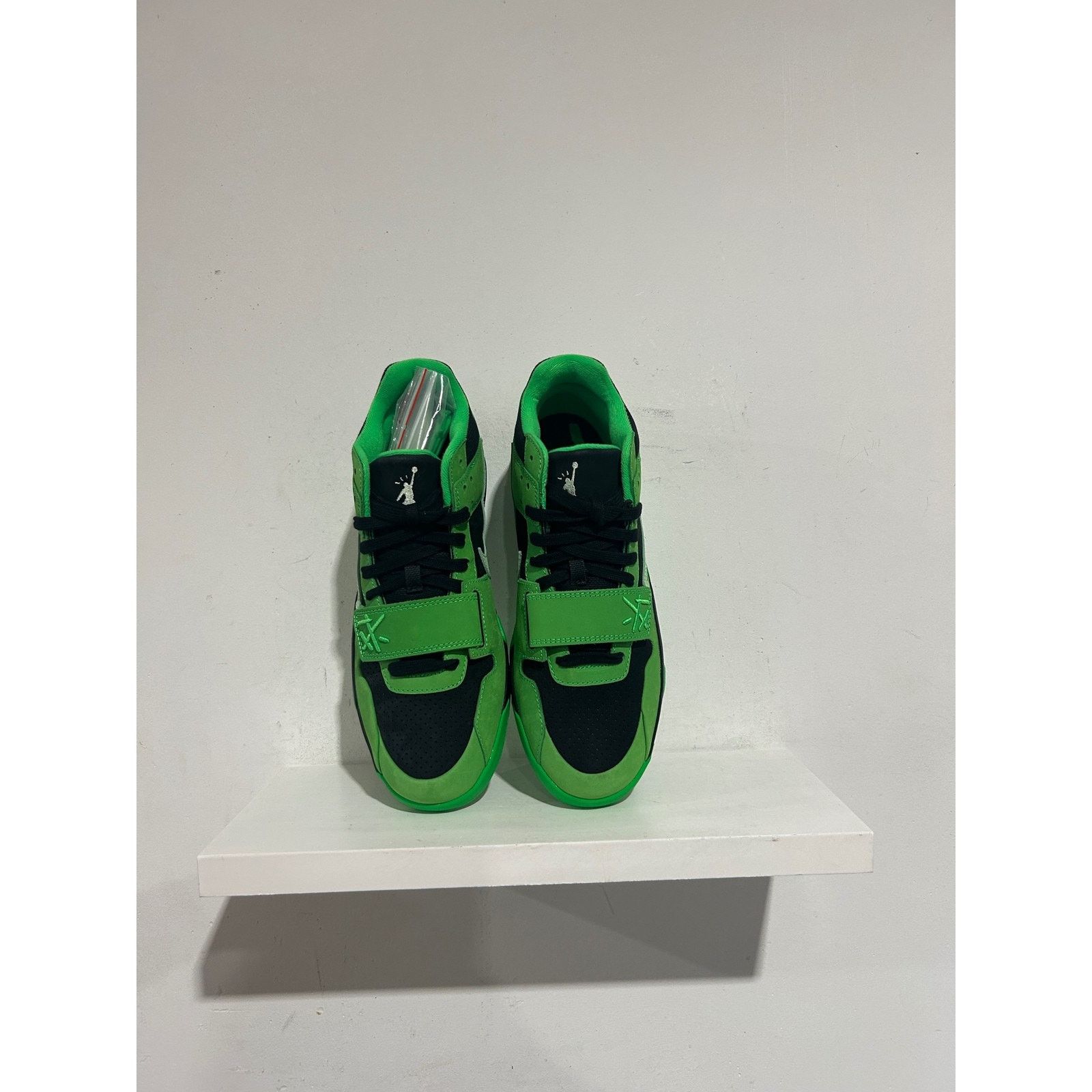 Nike NIKE CJ1 T-REXX TRAVIS SCOTT GREEN SPARK SIZE 11 NEW Size US 11 / EU 44 - 3 Thumbnail