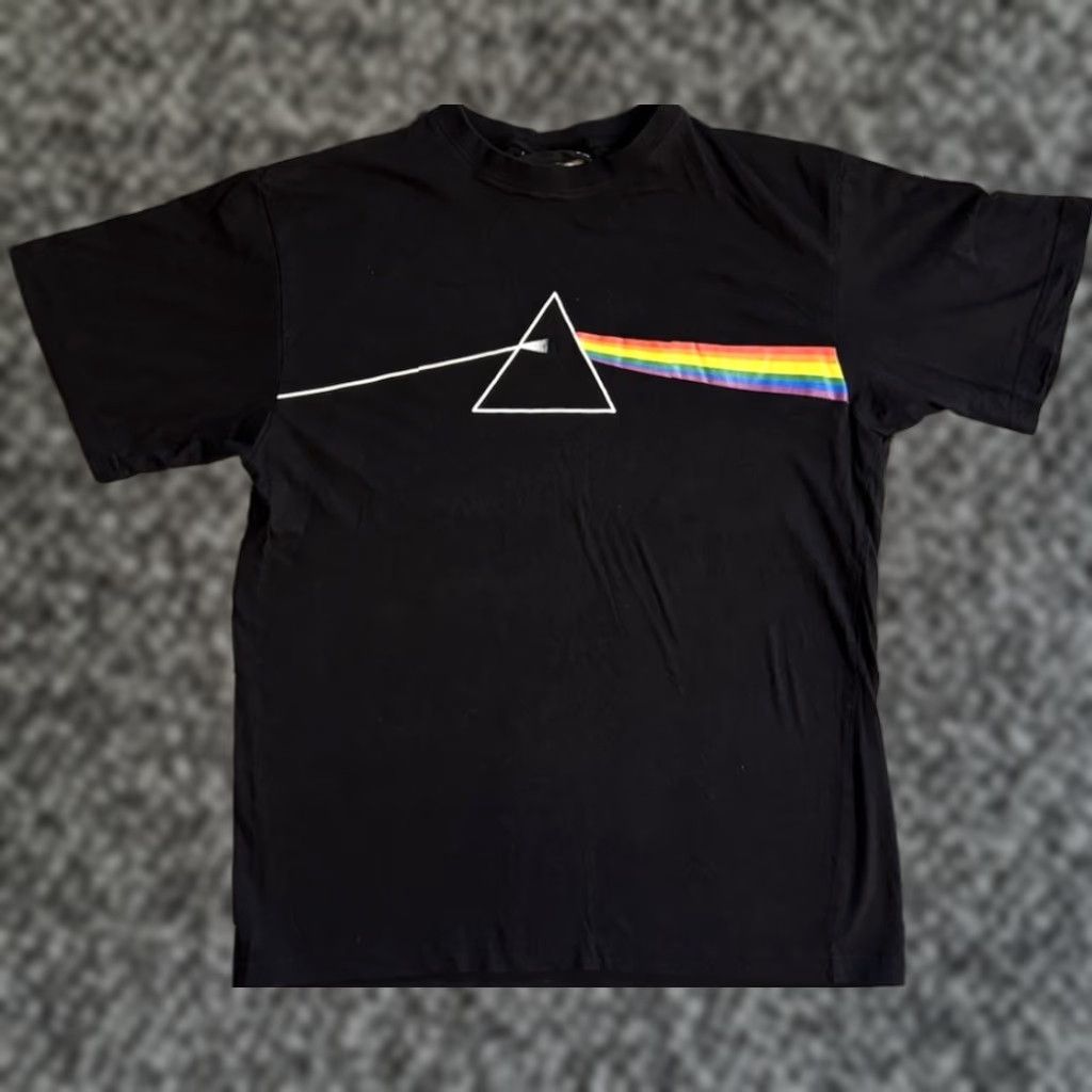 Vintage VINTAGE Pink Floyd Dark Side Of The Moon T Shirt Size S/M Rock Band Concert Size US S / EU 44-46 / 1 - 1 Thumbnail