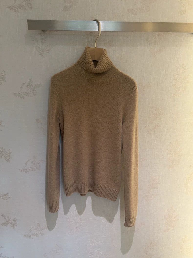 Loro Piana LORO PIANA Camel color high collar baby cashmere sweater Size XS / US 0-2 / IT 36-38 - 1 Thumbnail