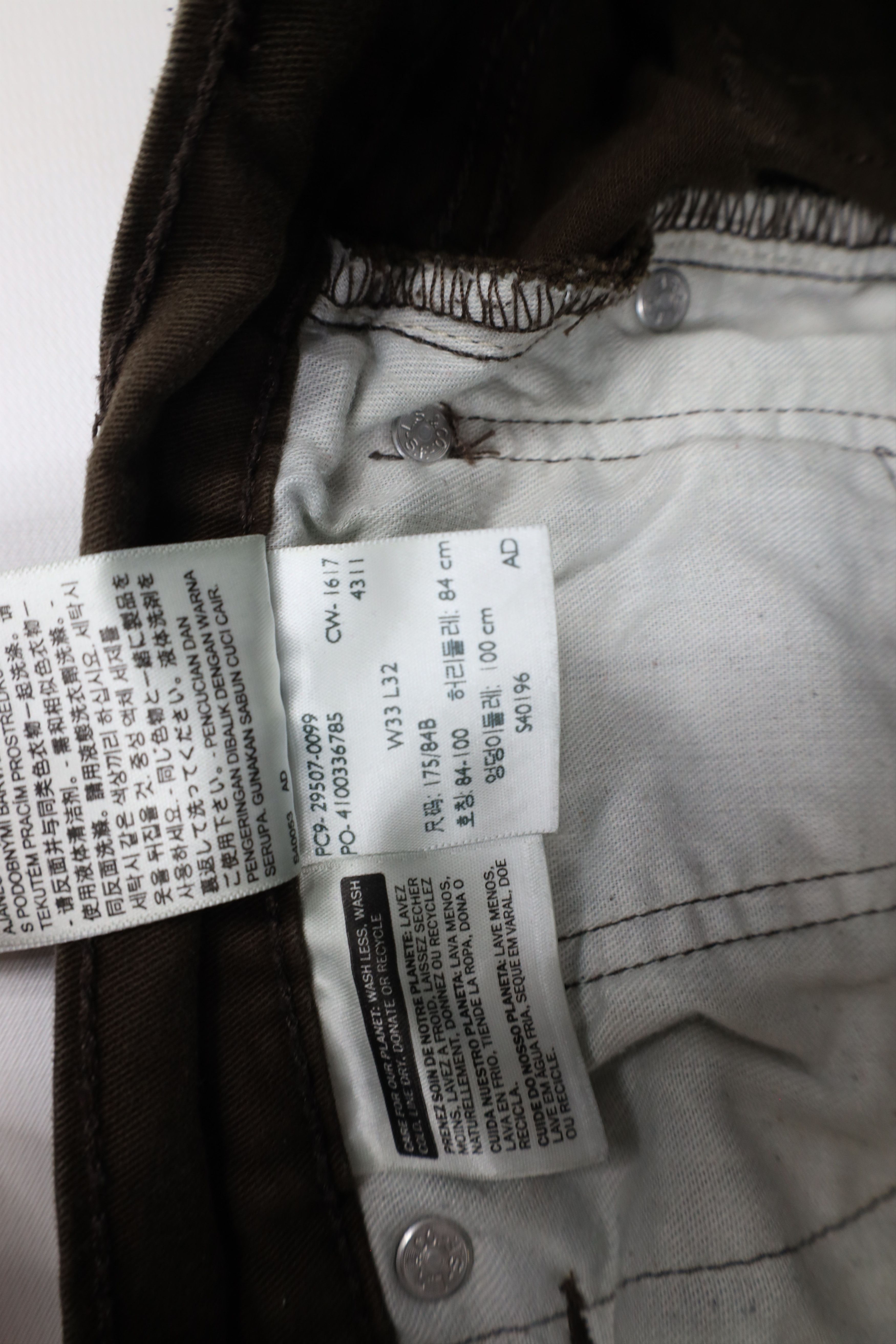 Levi's × Vintage Vintage Y2K Levis 502 Slim Fit Tapered Leg Jeans Dark Brown Size US 33 - 9 Thumbnail